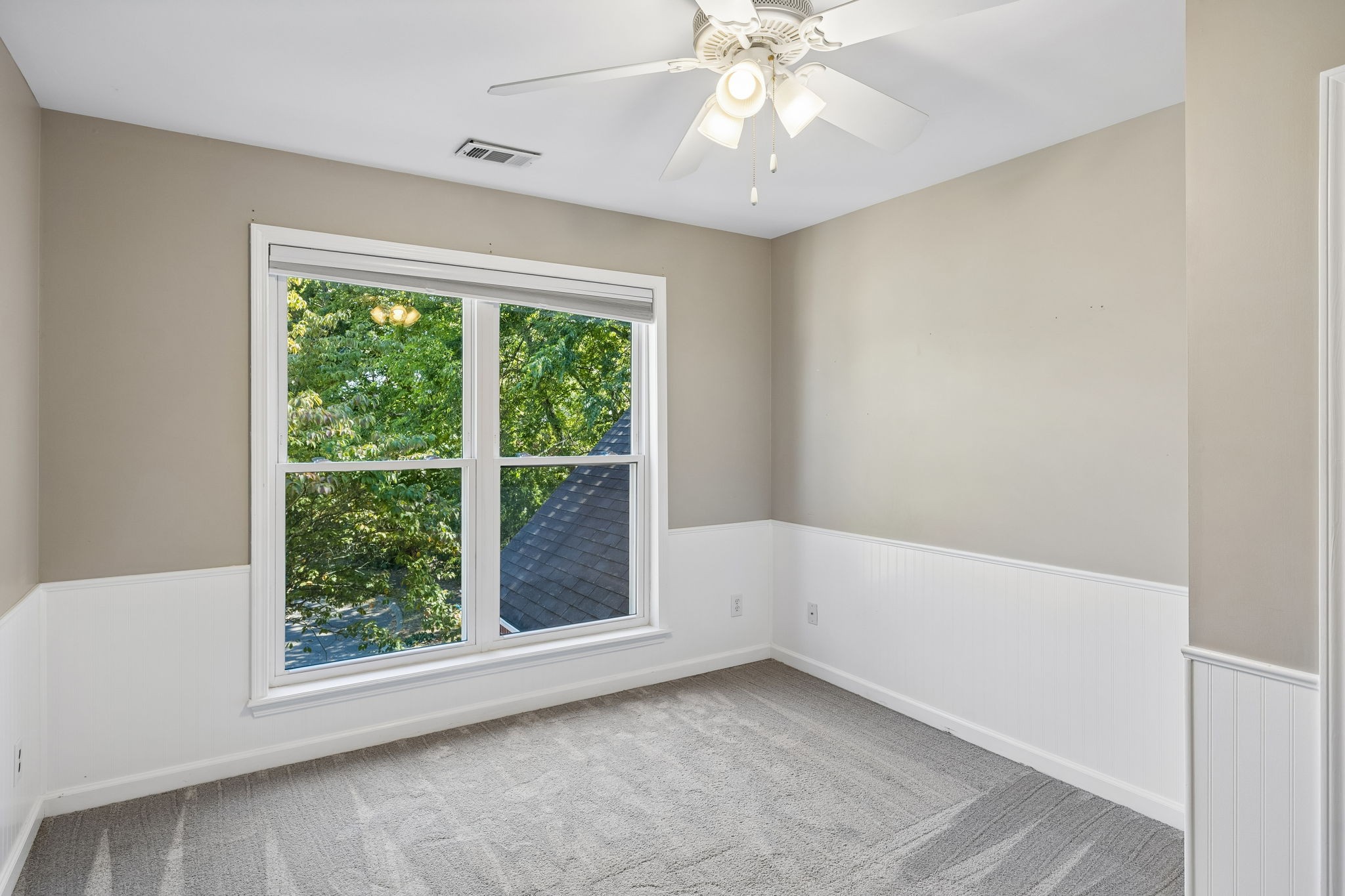 2308 Winder Cir Property Photo 27