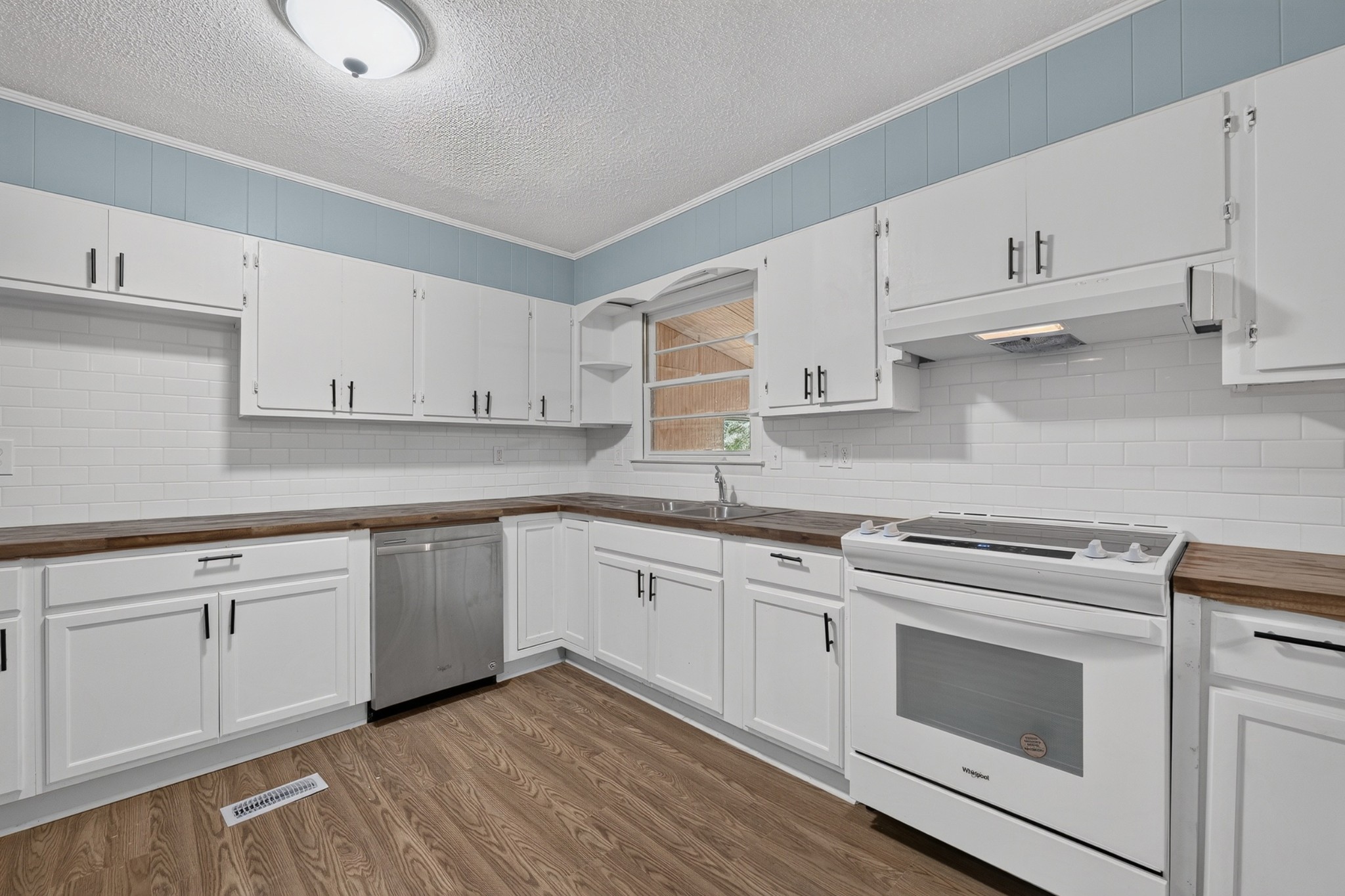 25652 Union Hill Rd Property Photo 18