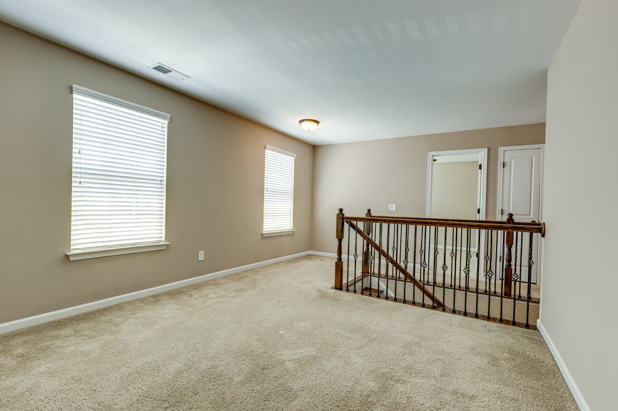 7512 Oakledge Dr Property Photo 23