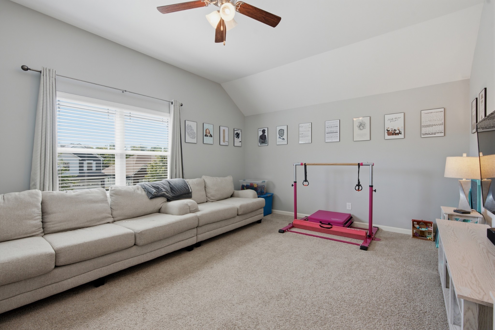 1139 Cotillion Dr Property Photo 22