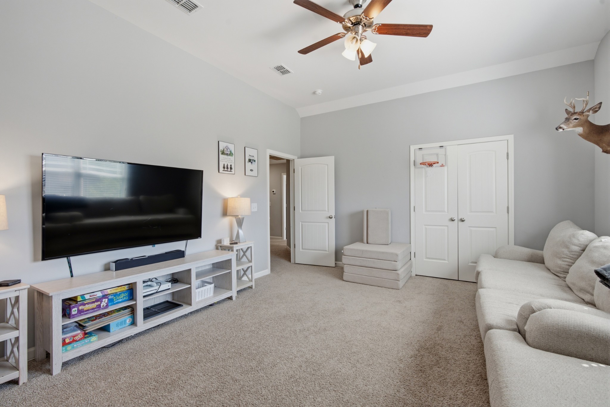 1139 Cotillion Dr Property Photo 23