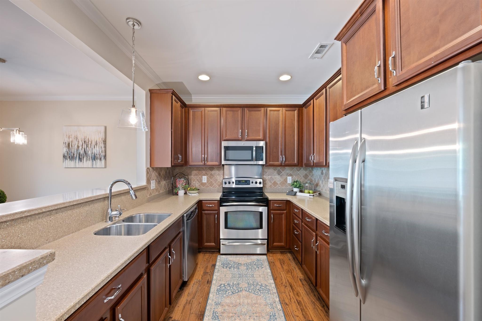7827 Kemberton Dr, W Property Photo 13