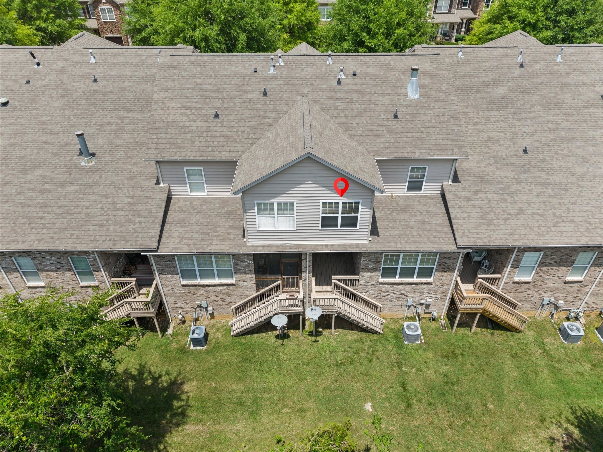 7827 Kemberton Dr, W Property Photo 40