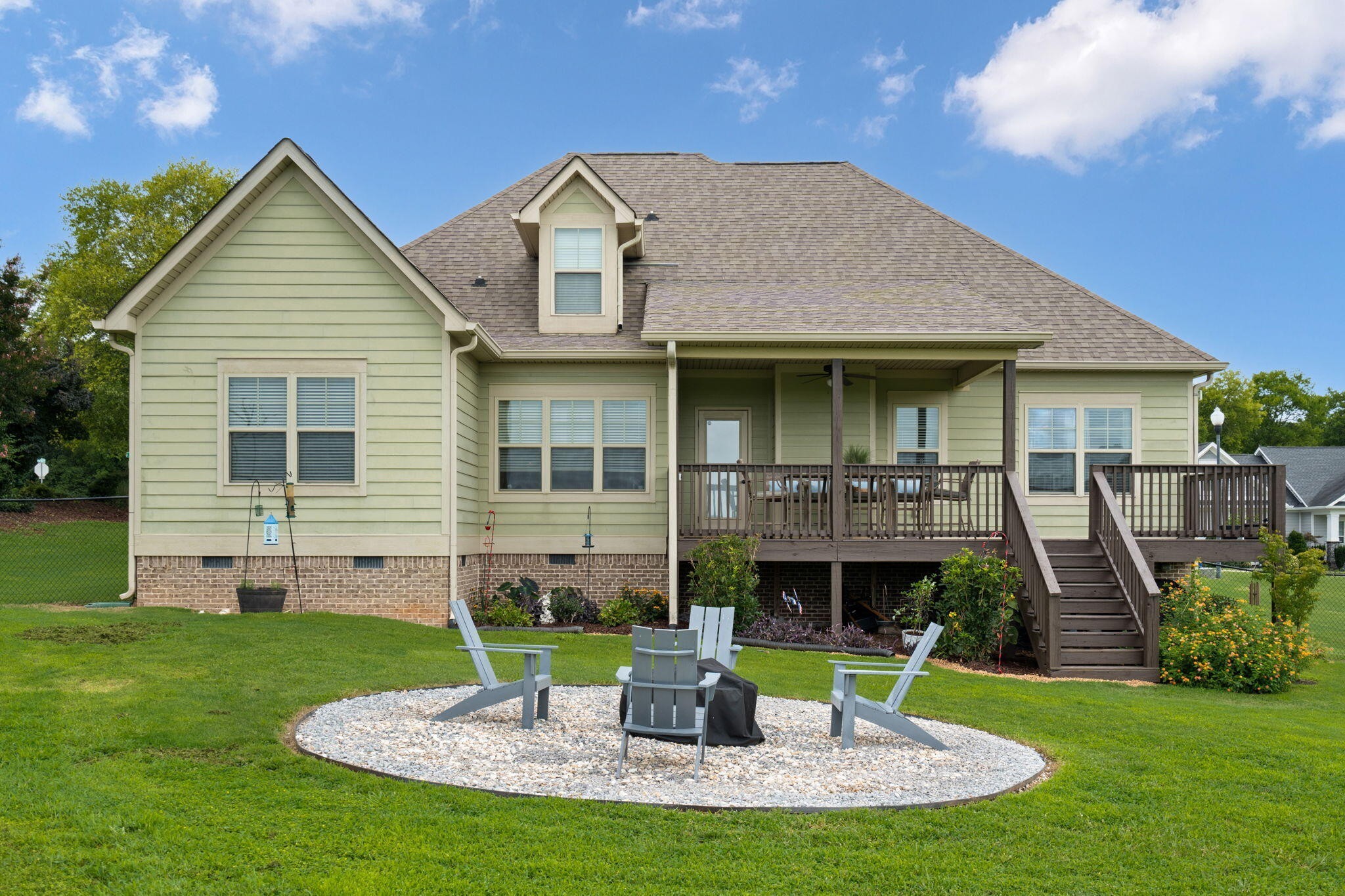 112 Keystone Drive, Ne Property Photo 5