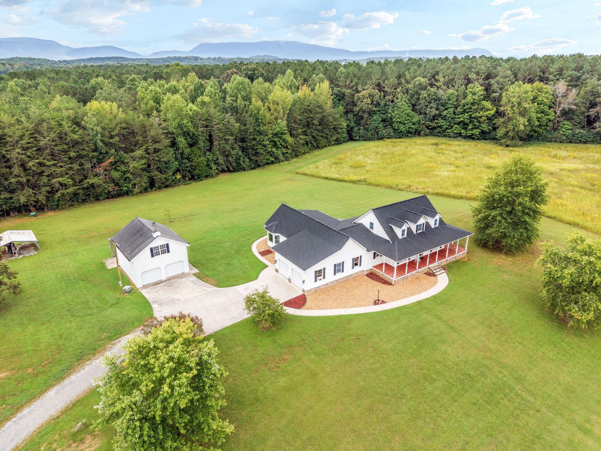 365 County Road 778 Property Photo 13