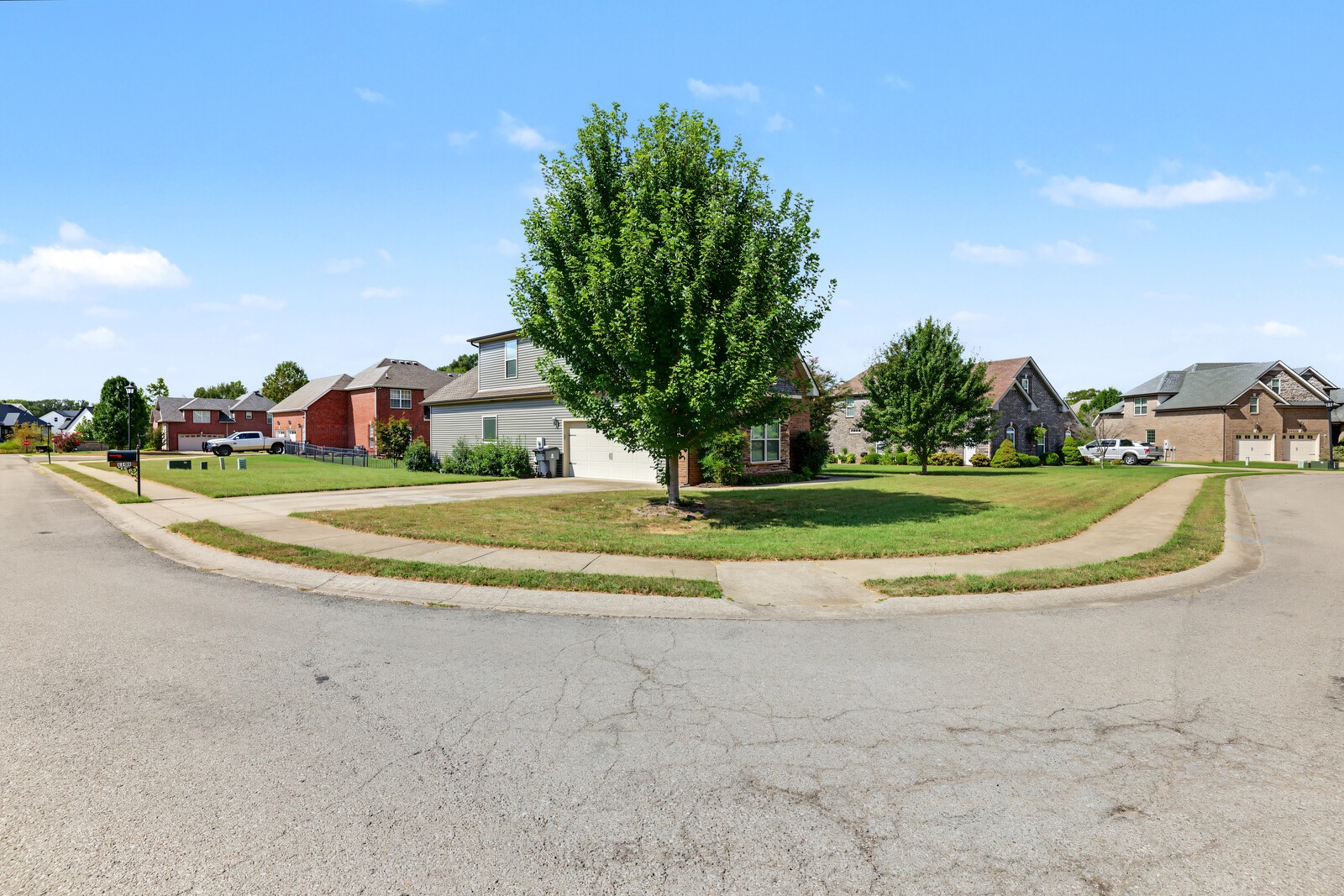 1109 Pavilion Way Property Photo 4