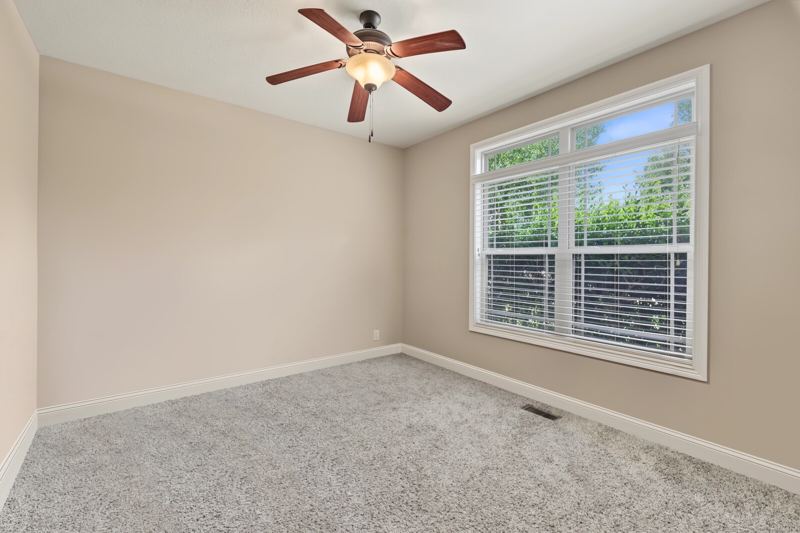 1109 Pavilion Way Property Photo 26