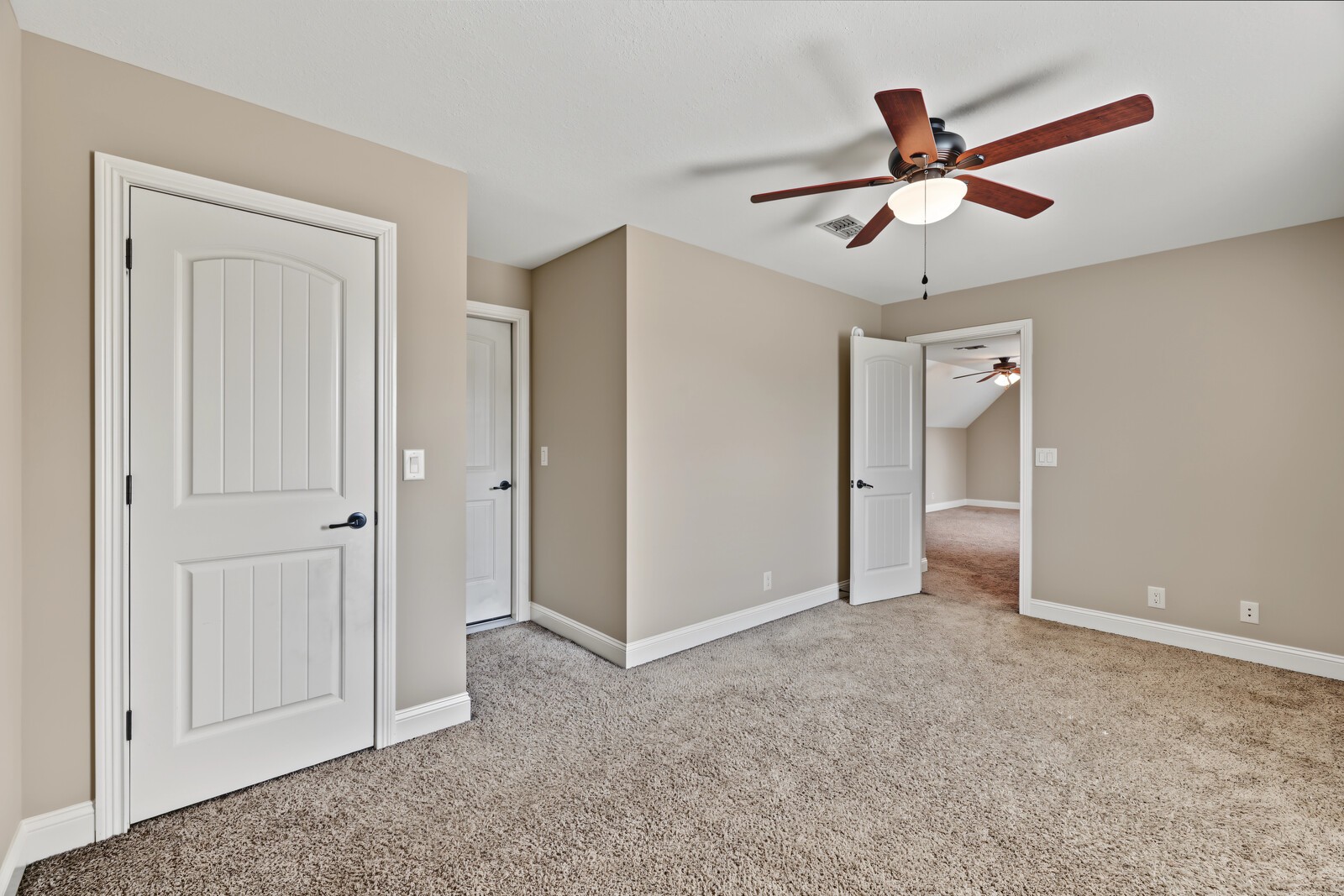 1109 Pavilion Way Property Photo 40