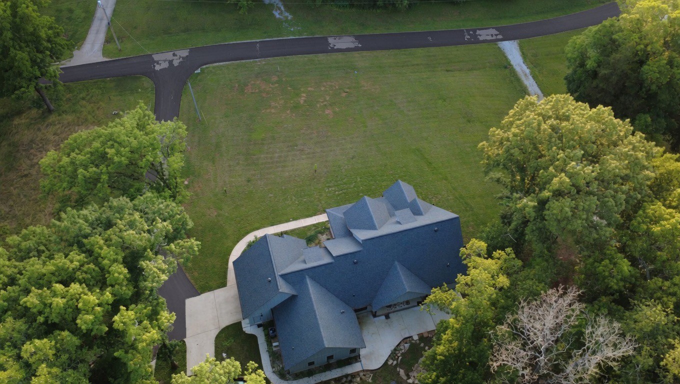 765 Scenic Cir Property Photo 5