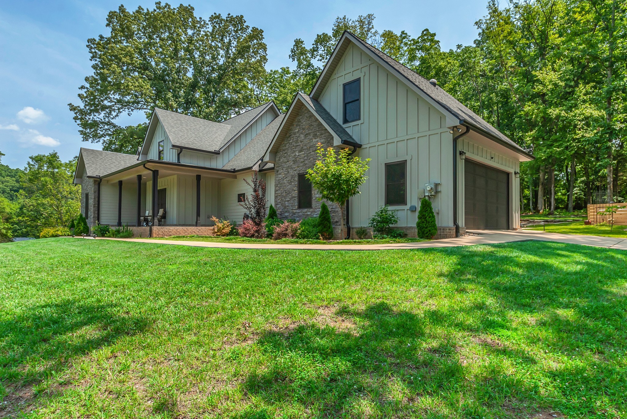 765 Scenic Cir Property Photo 7
