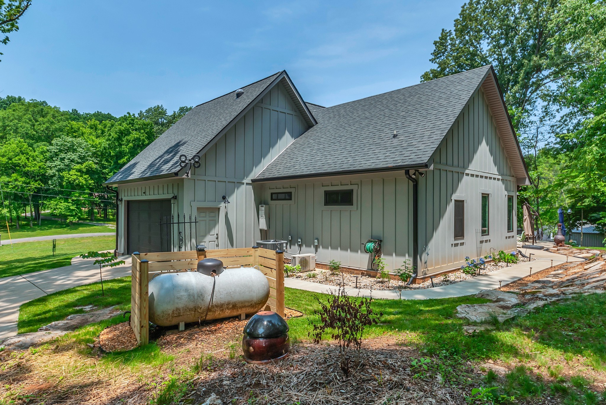 765 Scenic Cir Property Photo 11