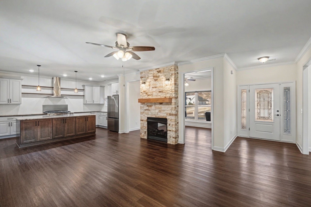 765 Scenic Cir Property Photo 18