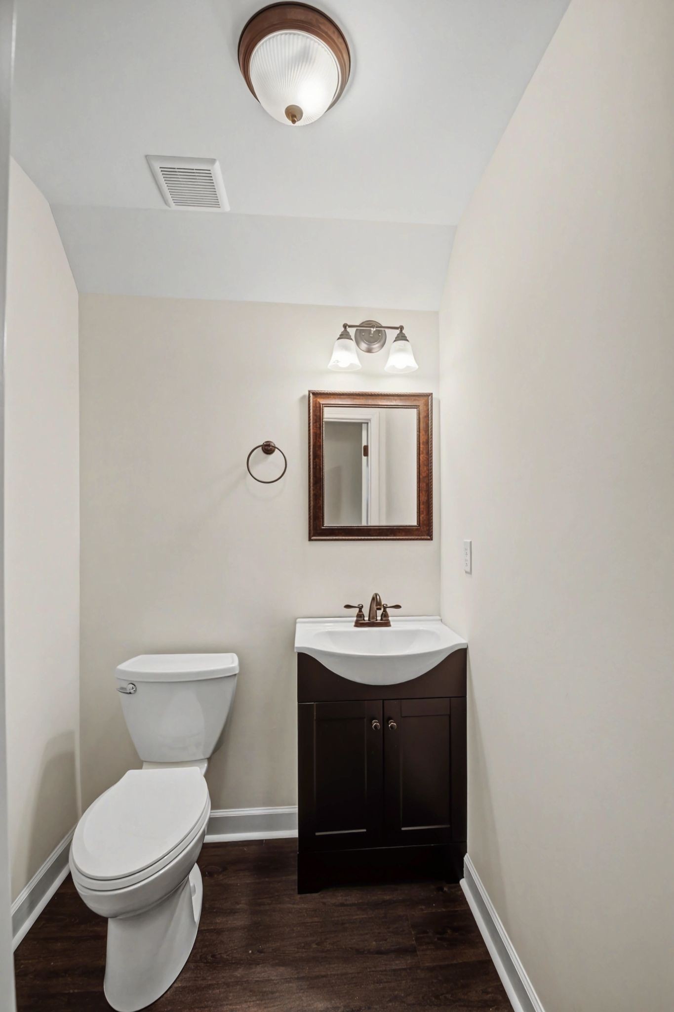 765 Scenic Cir Property Photo 37