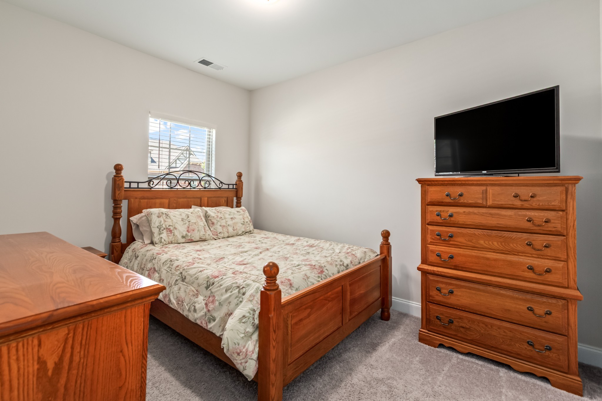 867 Meadowcrest Way Property Photo 11