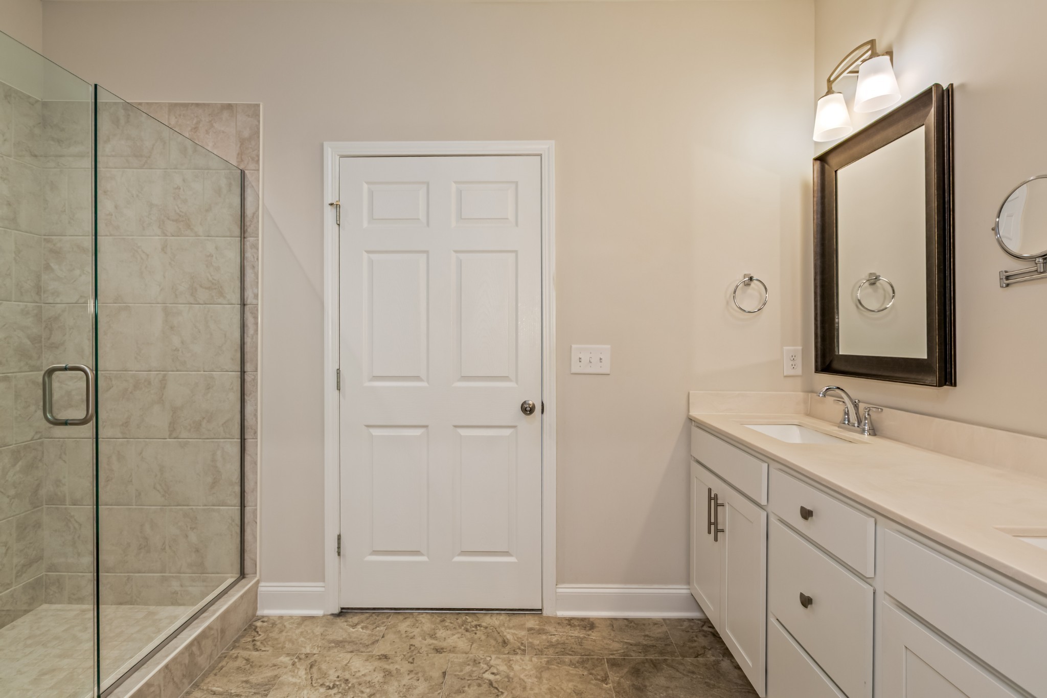 867 Meadowcrest Way Property Photo 16