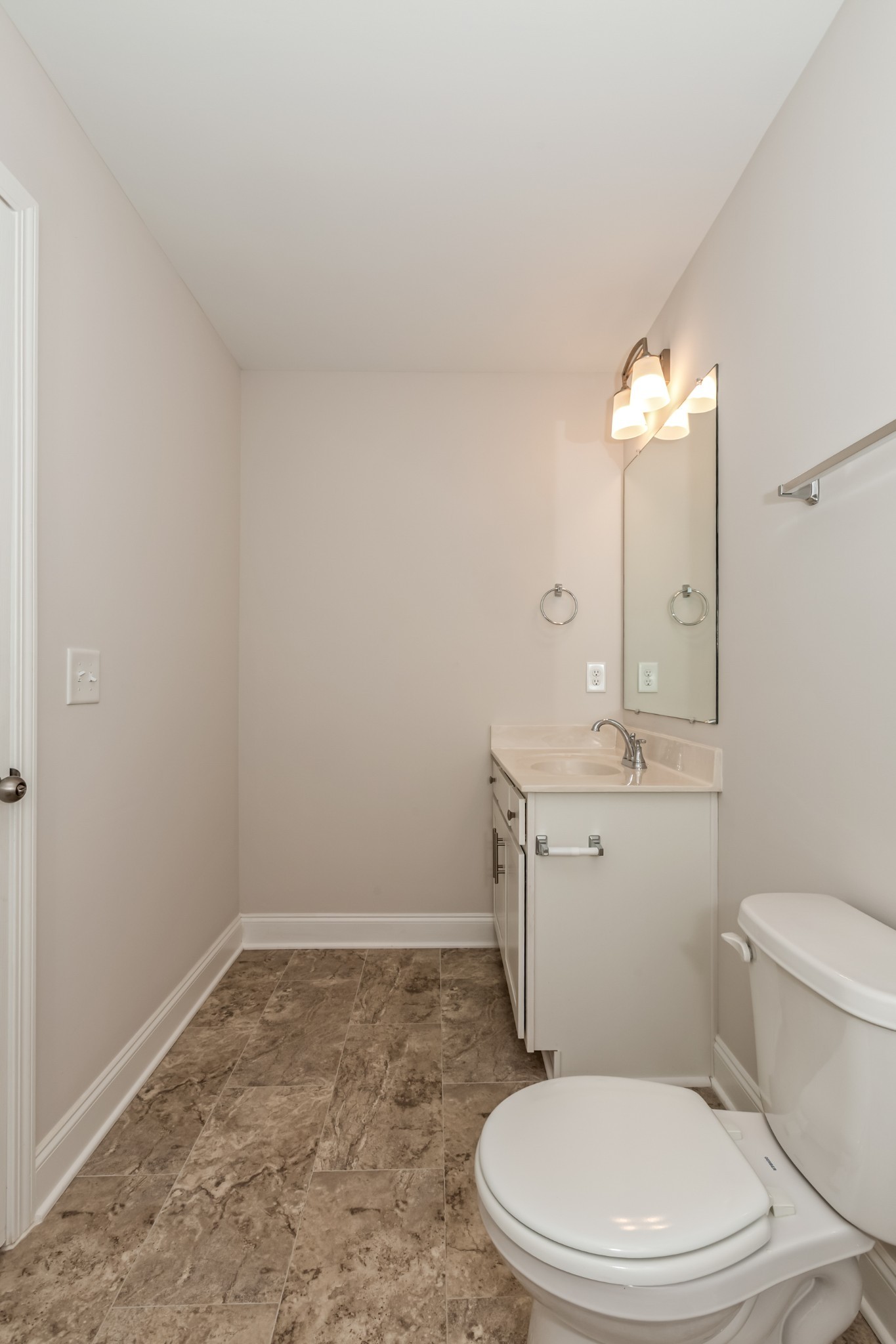 867 Meadowcrest Way Property Photo 23