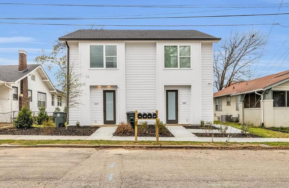 15001502 E 13th Street Property Photo 1