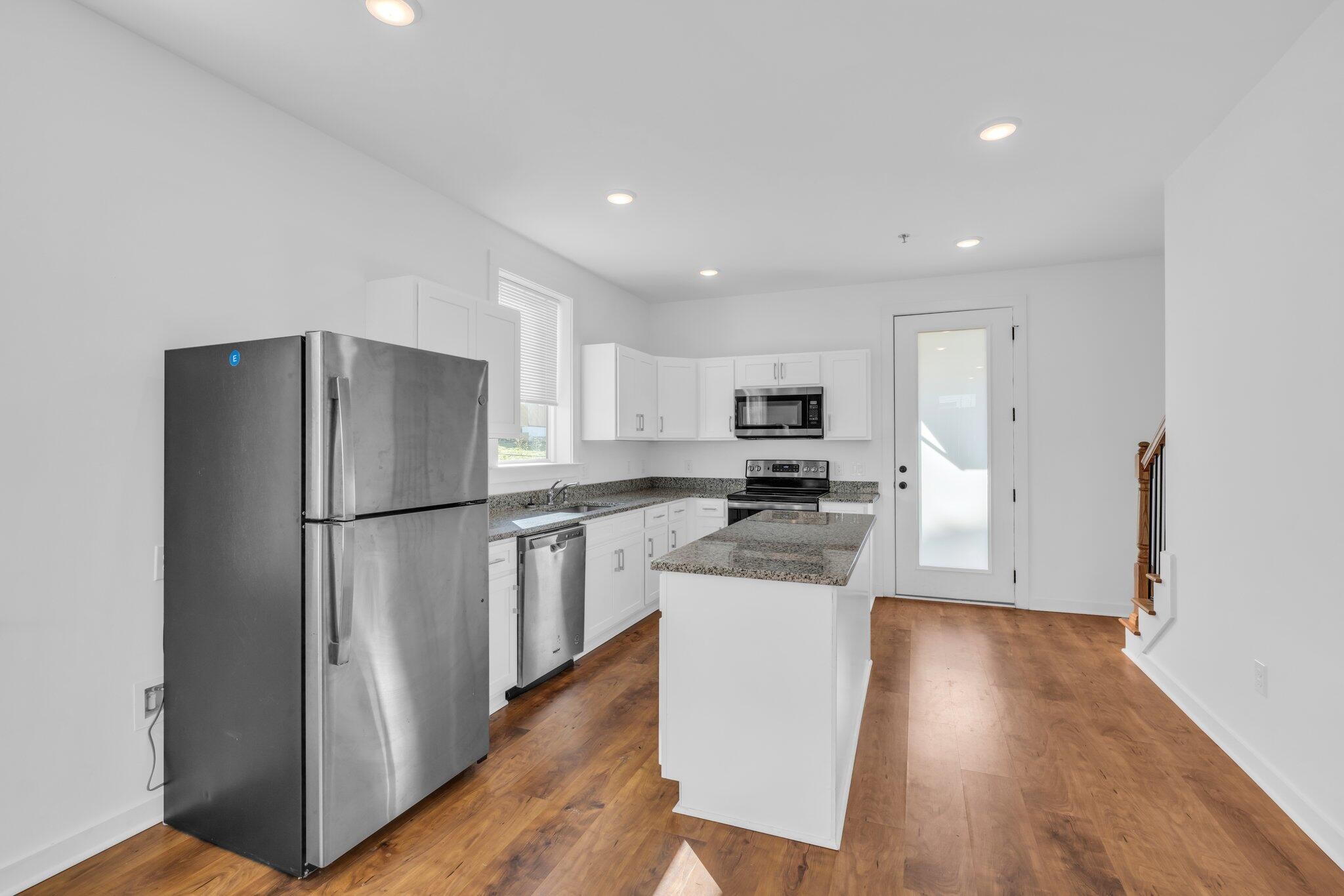15001502 E 13th Street Property Photo 6