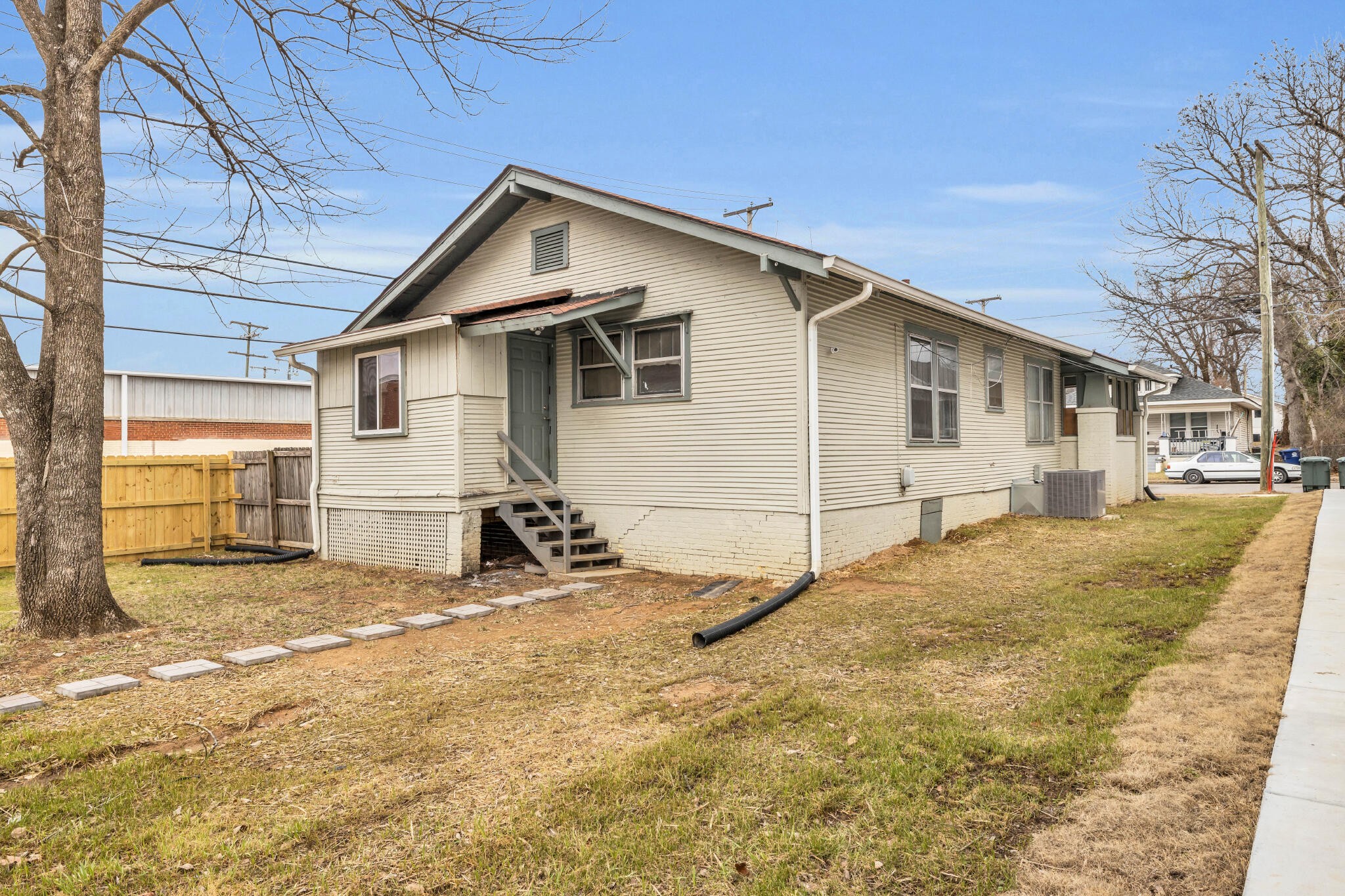 15001502 E 13th Street Property Photo 31