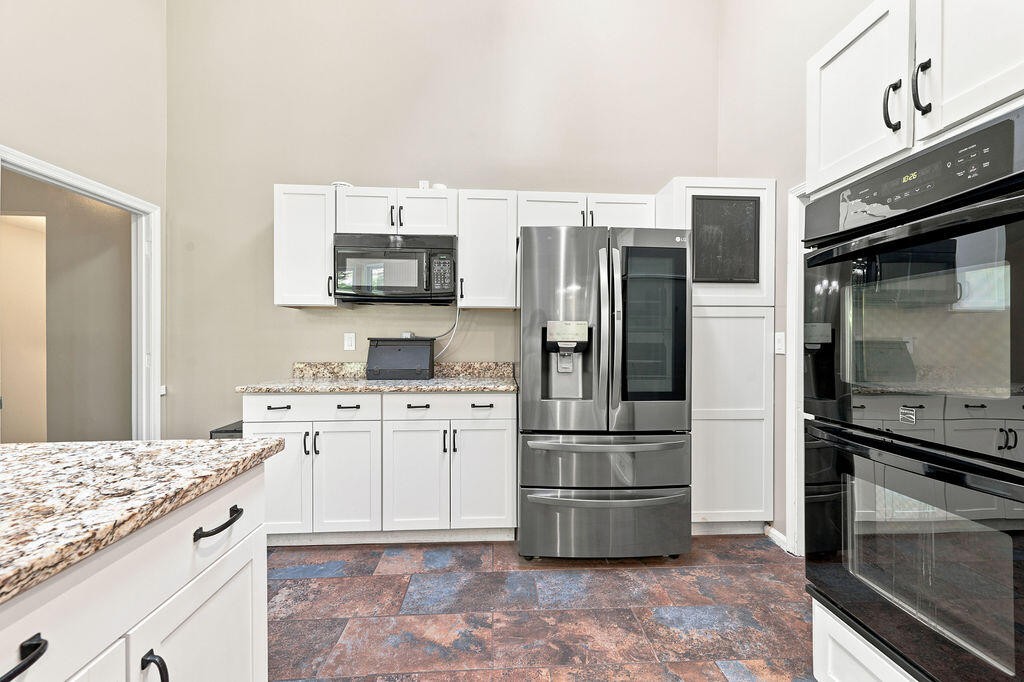 9302 Rockshire Lane Property Photo 15