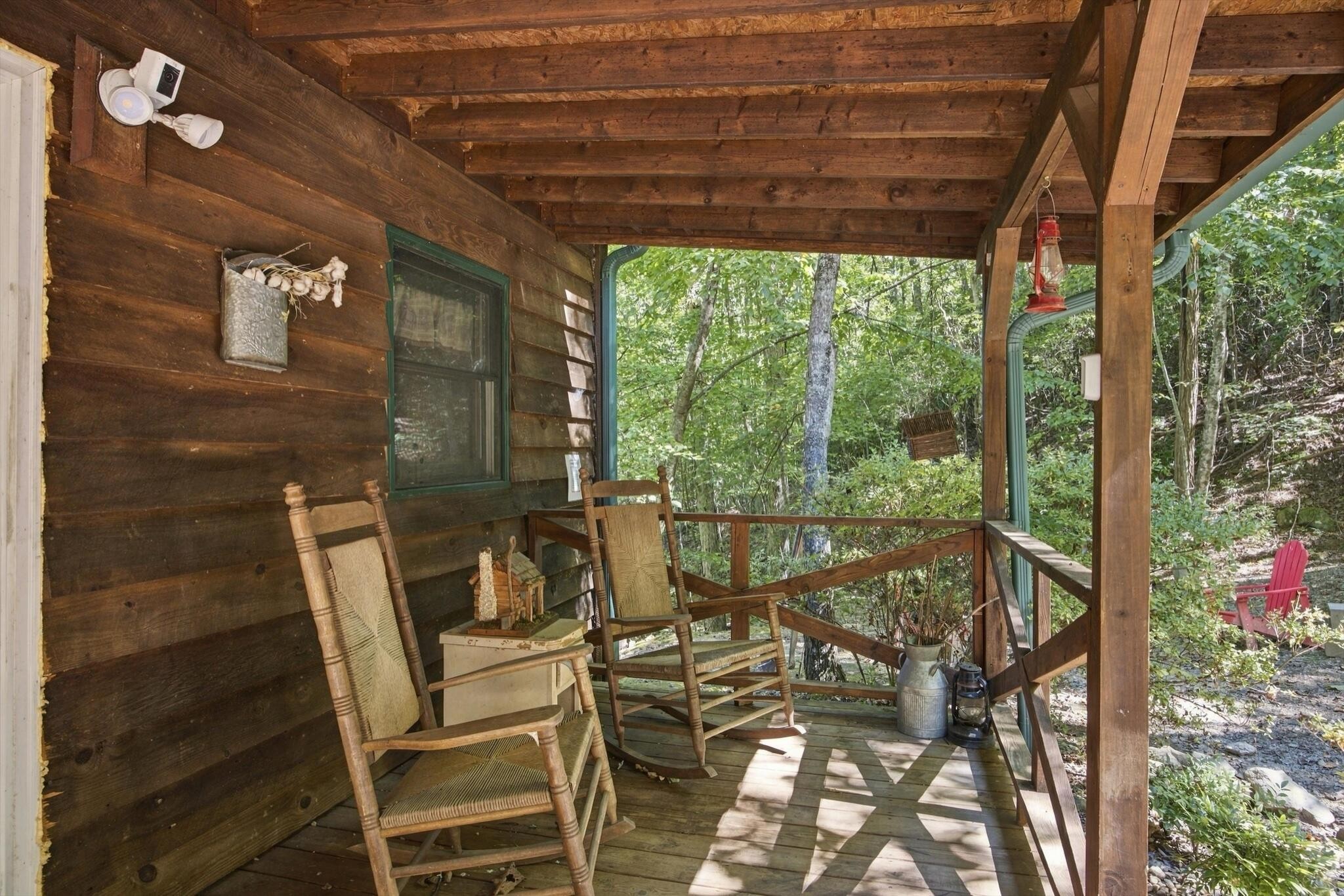 884 Ducks Nest Road Property Photo 8