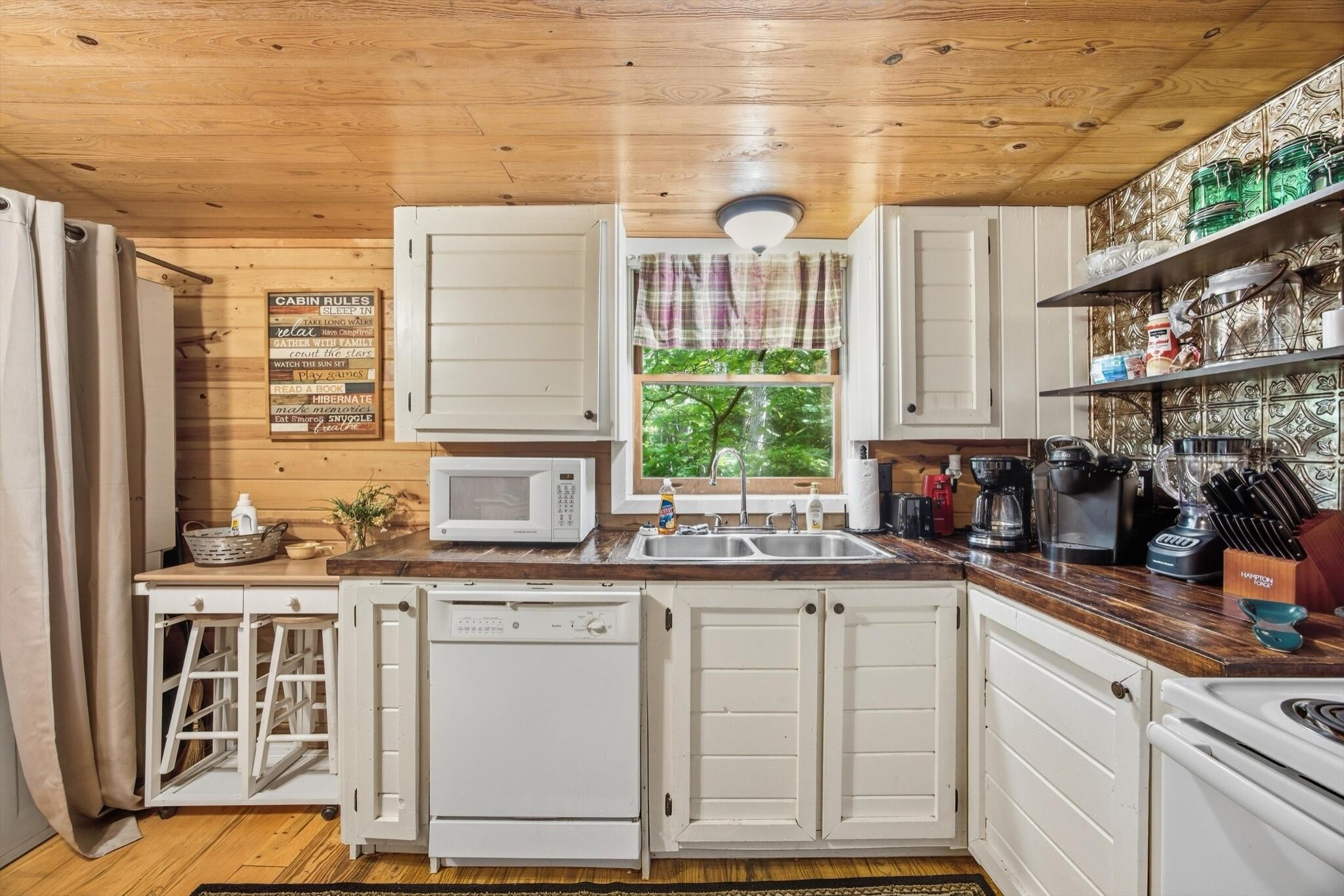 884 Ducks Nest Road Property Photo 16