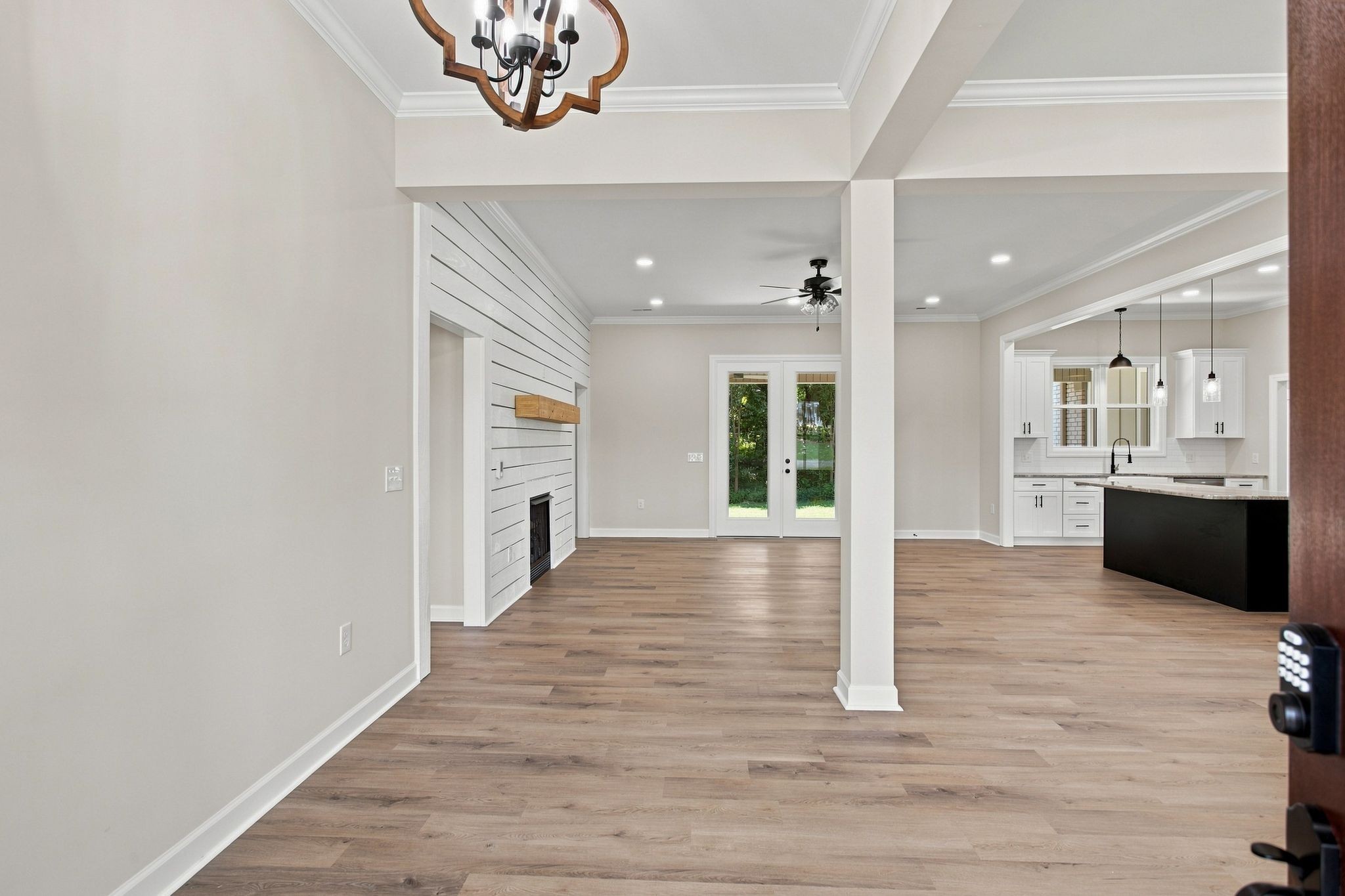 109 Mimi Cir Property Photo 5