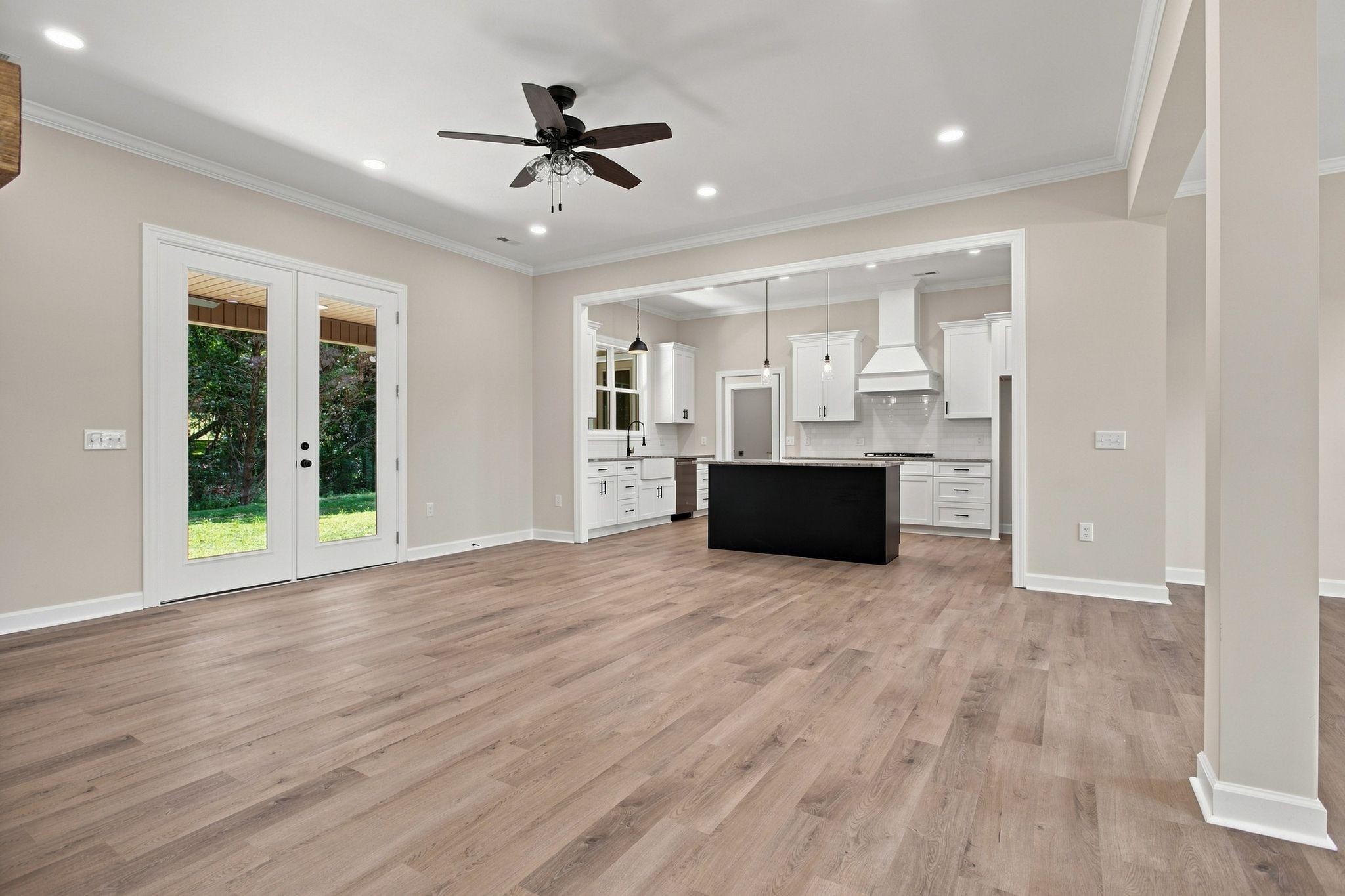 109 Mimi Cir Property Photo 6