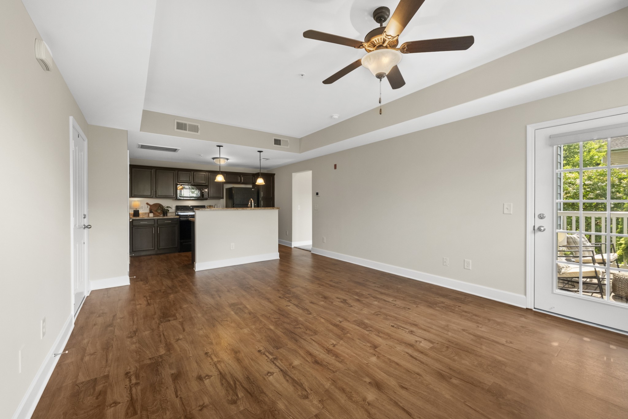 8205 Lenox Creekside Dr Property Photo 5