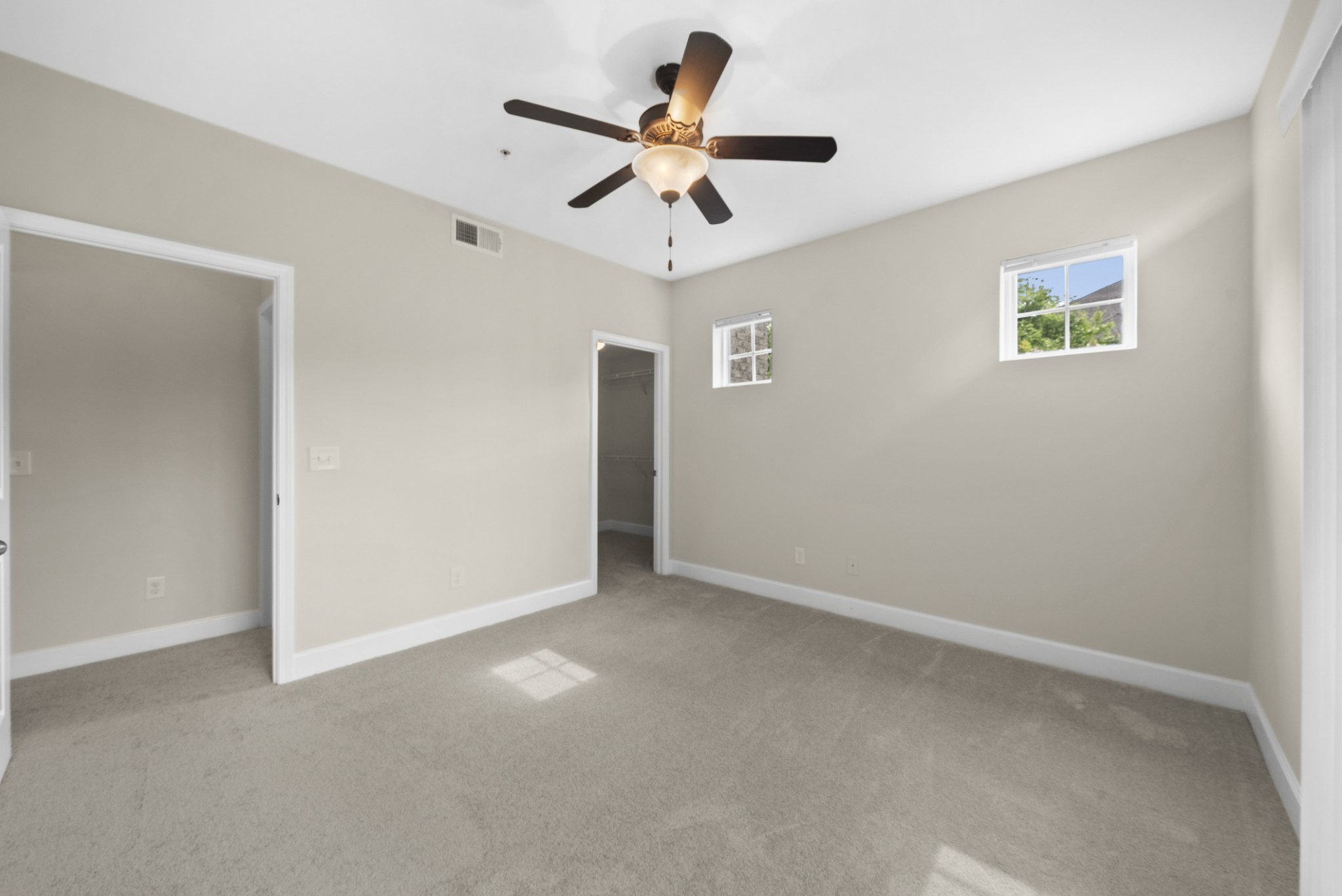 8205 Lenox Creekside Dr Property Photo 14