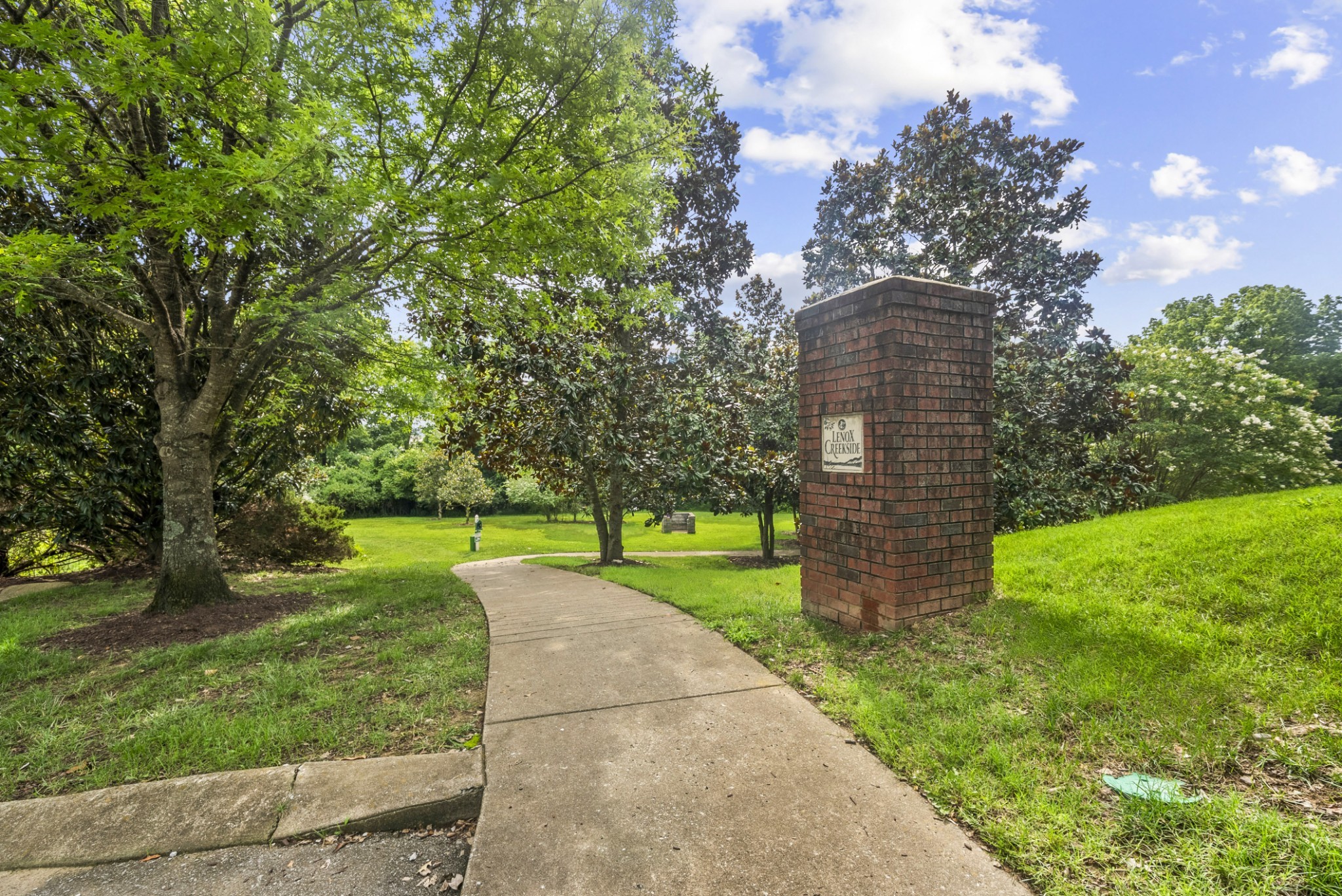 8205 Lenox Creekside Dr Property Photo 28