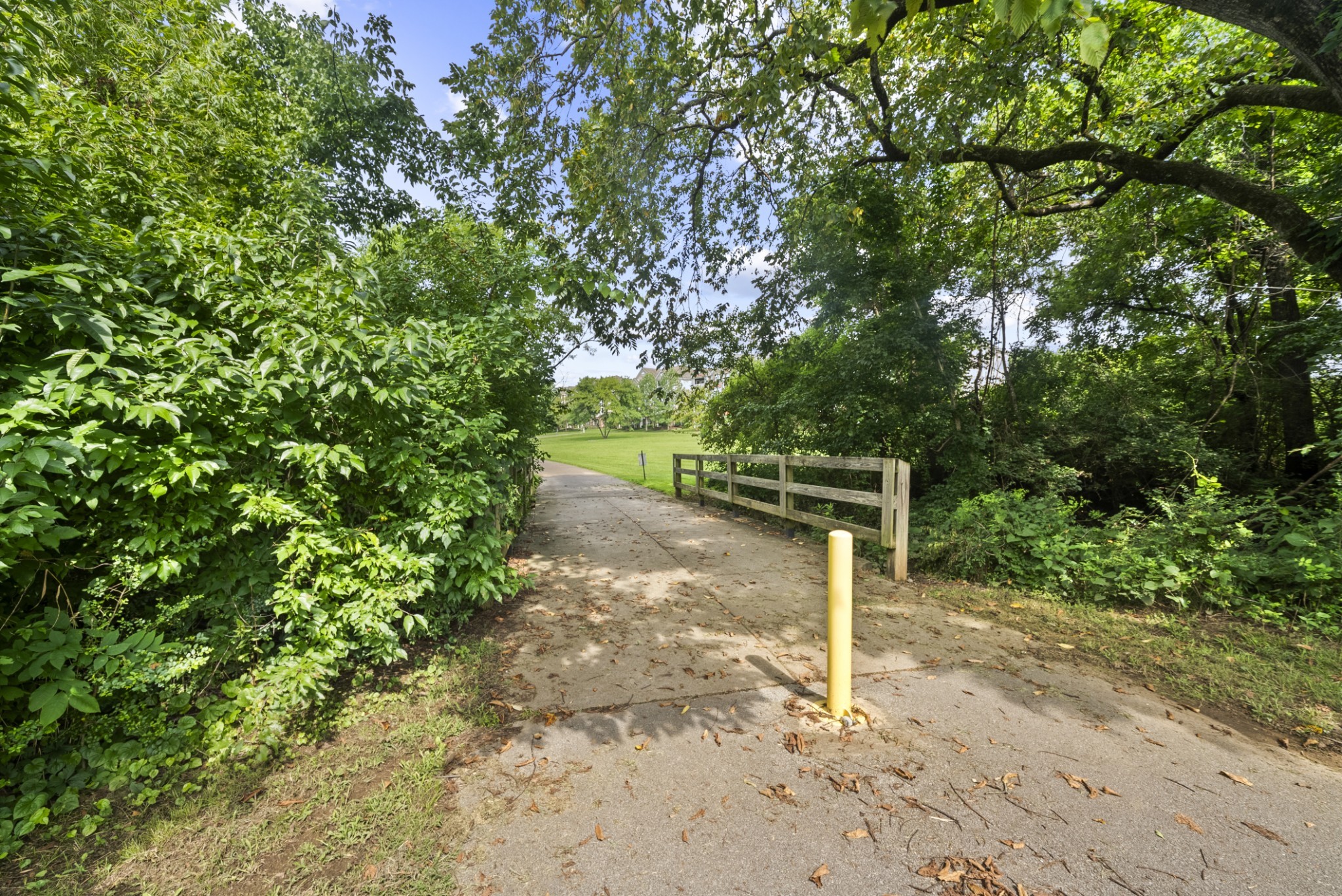 8205 Lenox Creekside Dr Property Photo 35