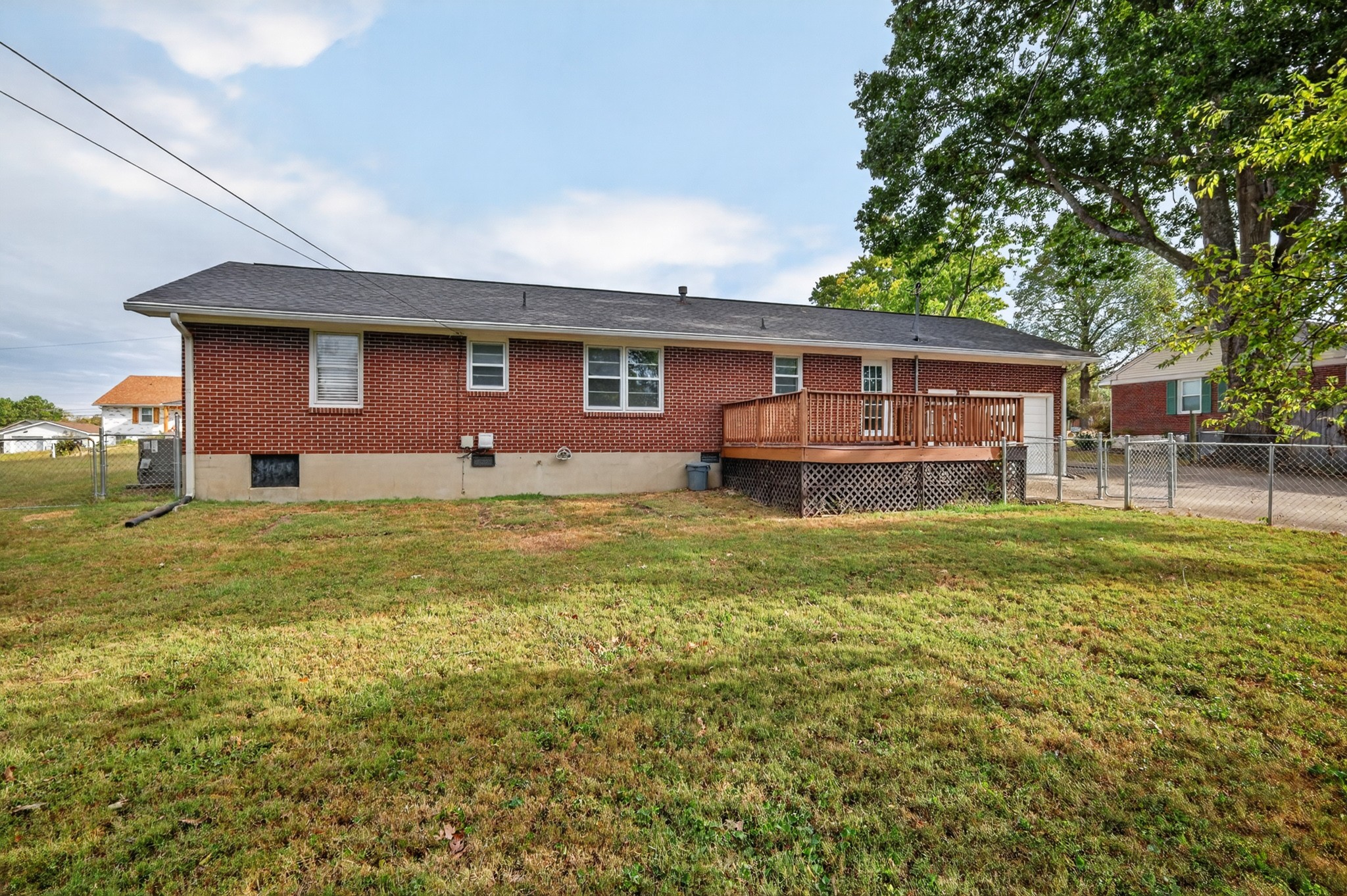 212 Porter Cir Property Photo 53