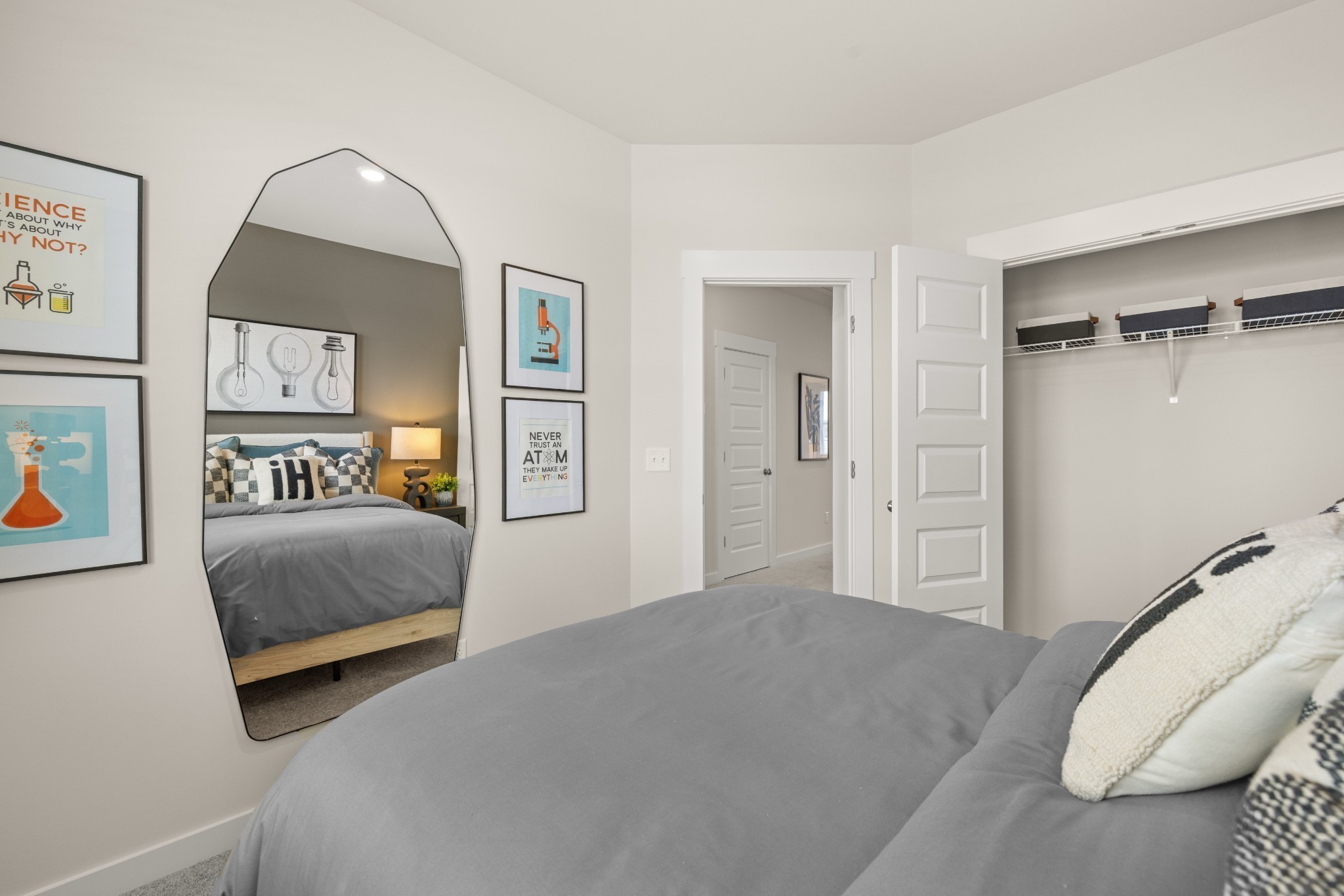 405 Seneca Street Property Photo 46