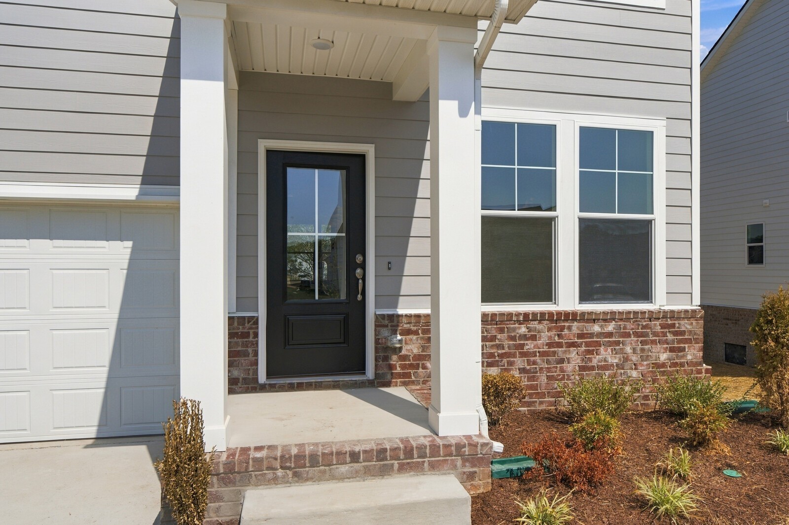 8204 Netterfield Drive Property Photo 4
