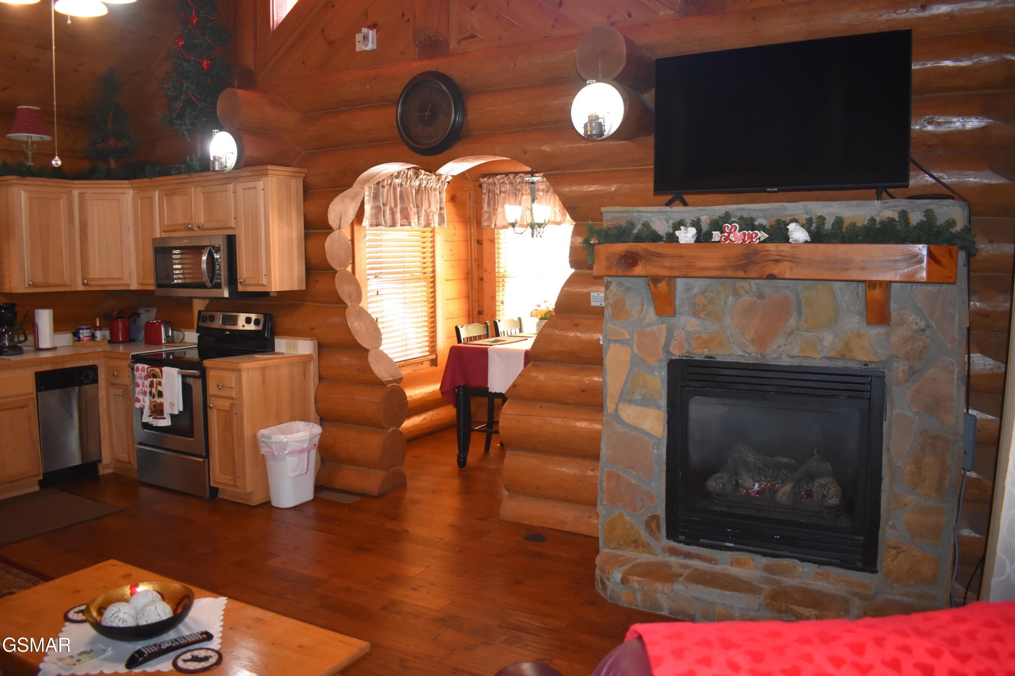 2910 Piney Ridge Way Property Photo 11