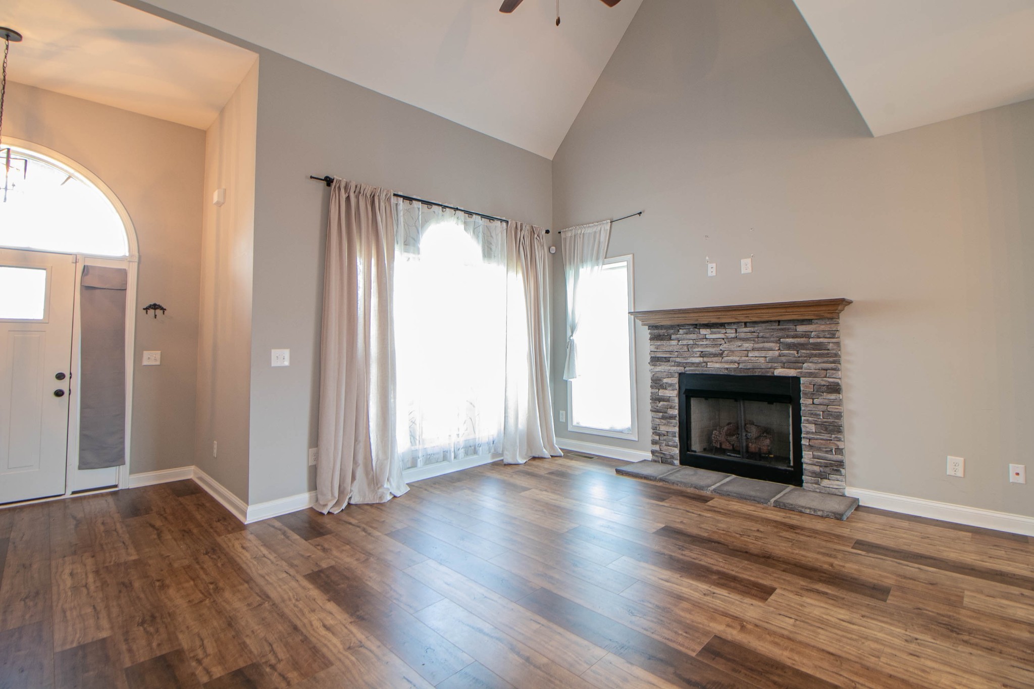 3300 Twelve Oaks Blvd Property Photo 4