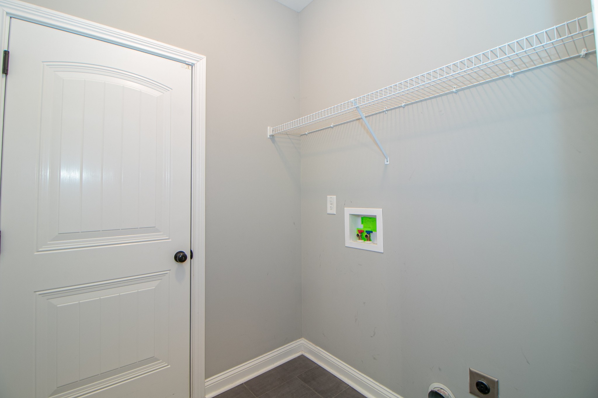 3300 Twelve Oaks Blvd Property Photo 11