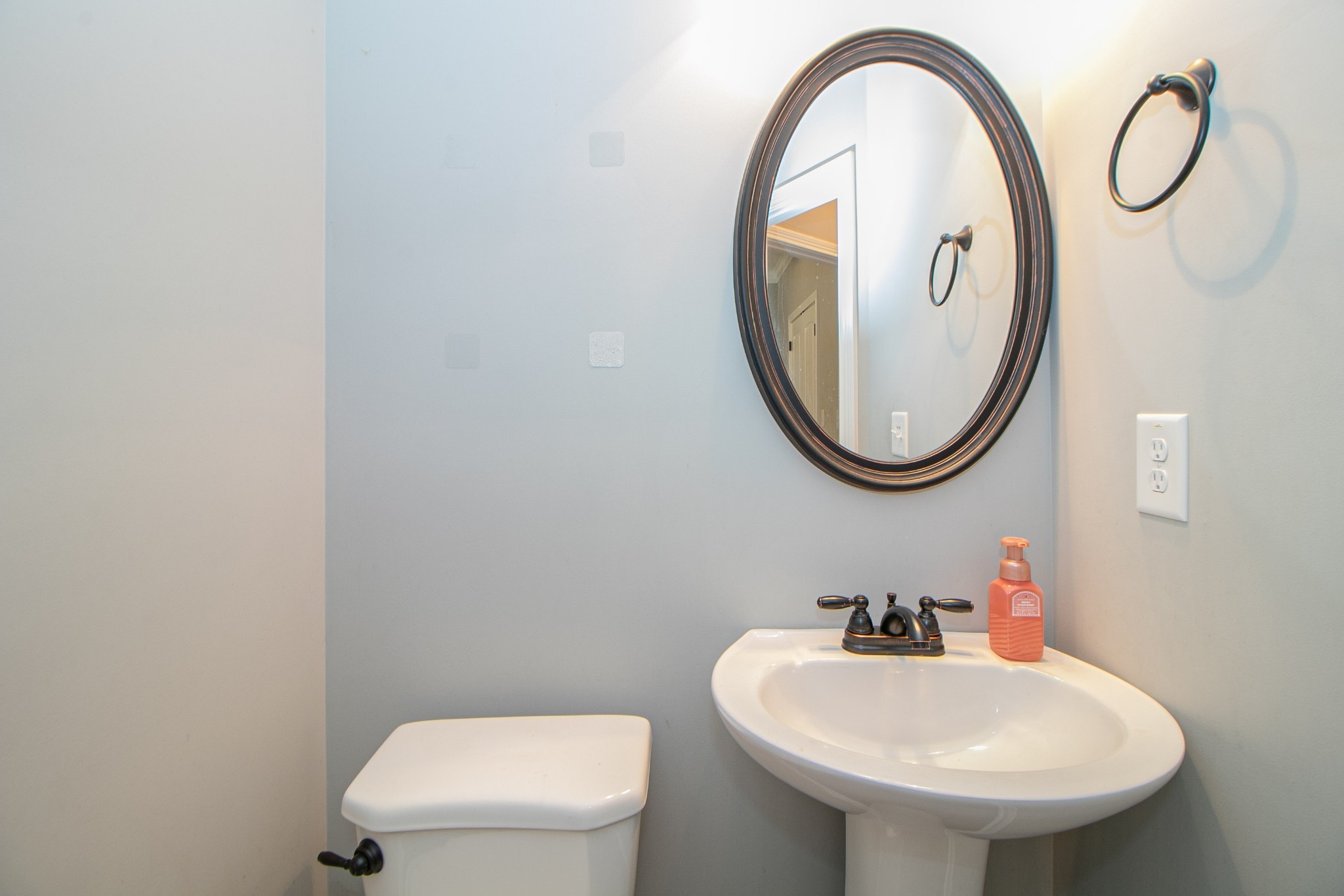 3300 Twelve Oaks Blvd Property Photo 12