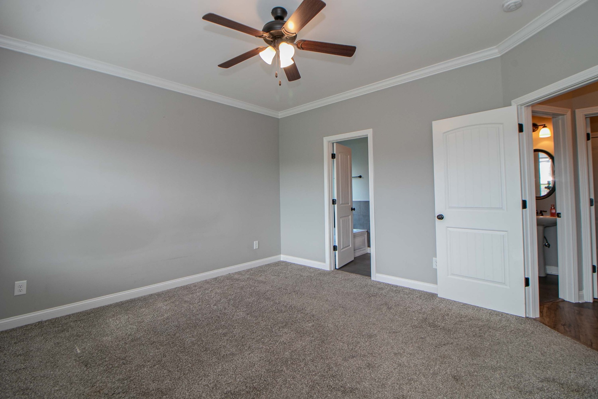 3300 Twelve Oaks Blvd Property Photo 16