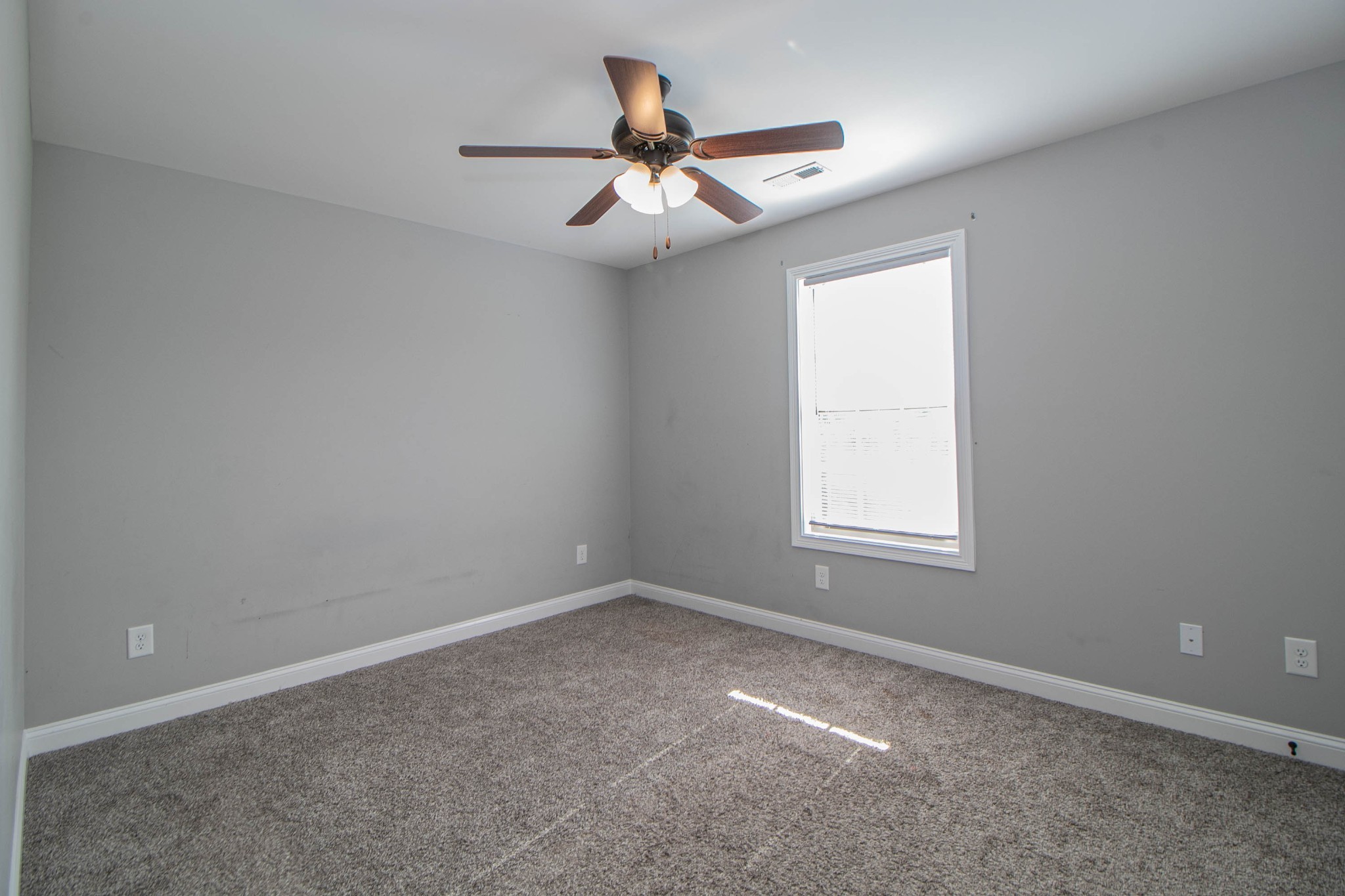 3300 Twelve Oaks Blvd Property Photo 25