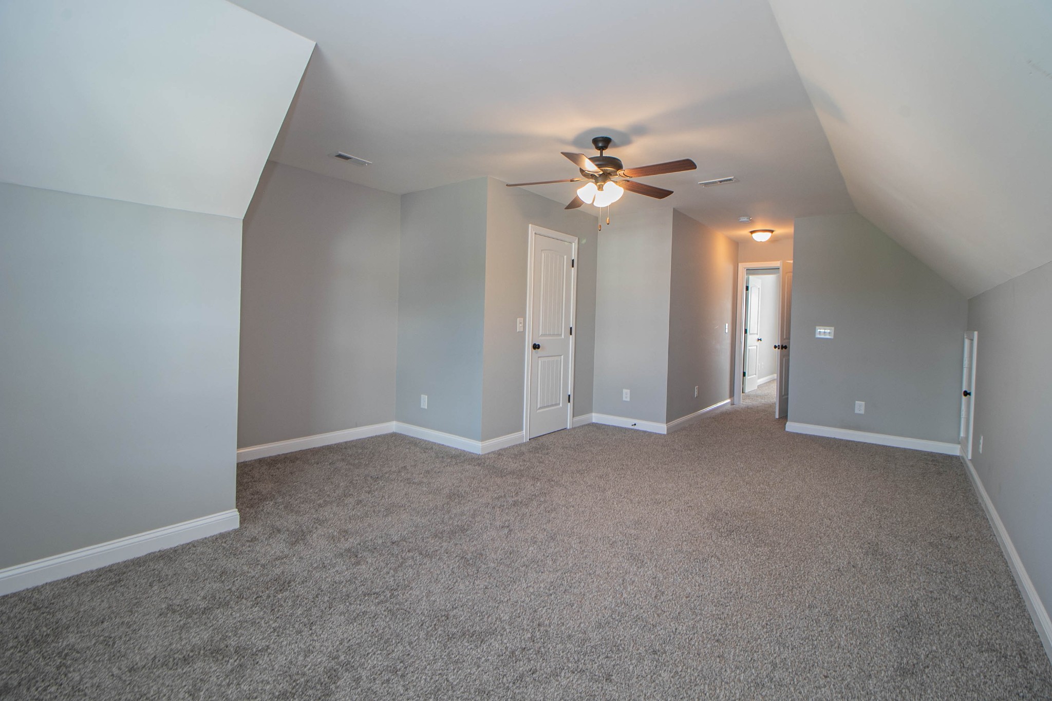 3300 Twelve Oaks Blvd Property Photo 35