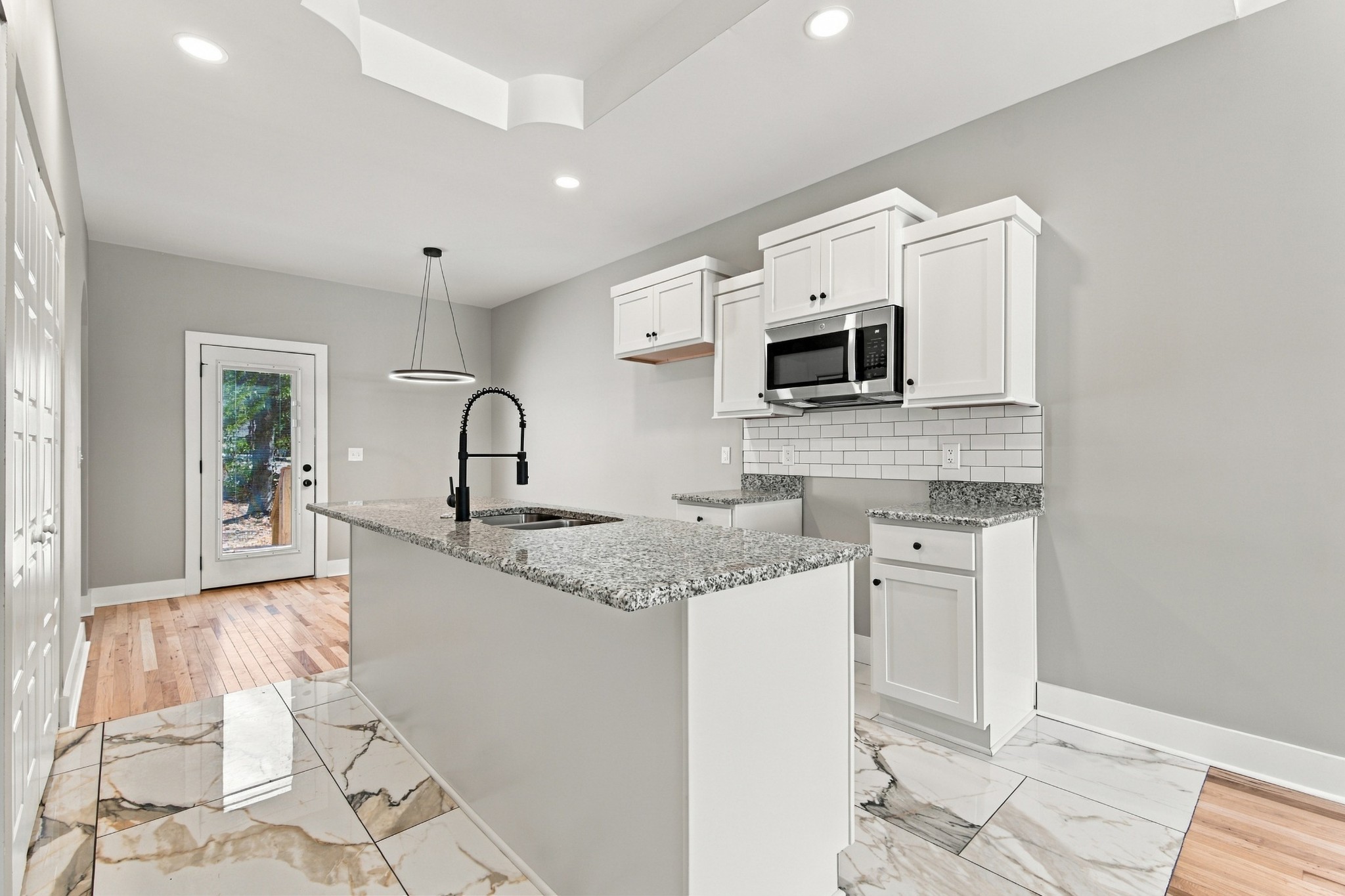 1403 Mohawk Trl Property Photo 5
