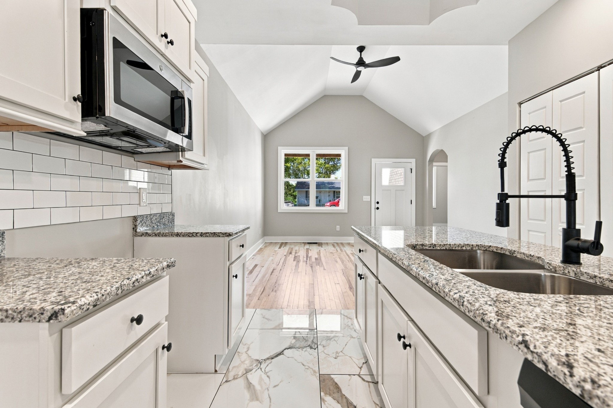 1403 Mohawk Trl Property Photo 7