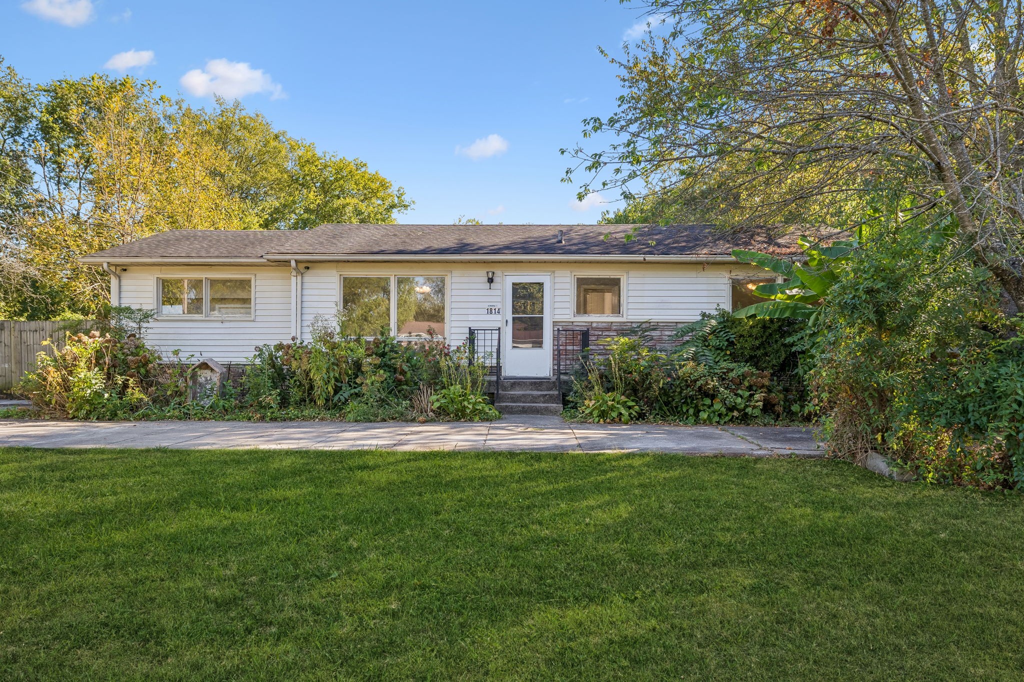 1814 Cypress Dr Property Photo 1
