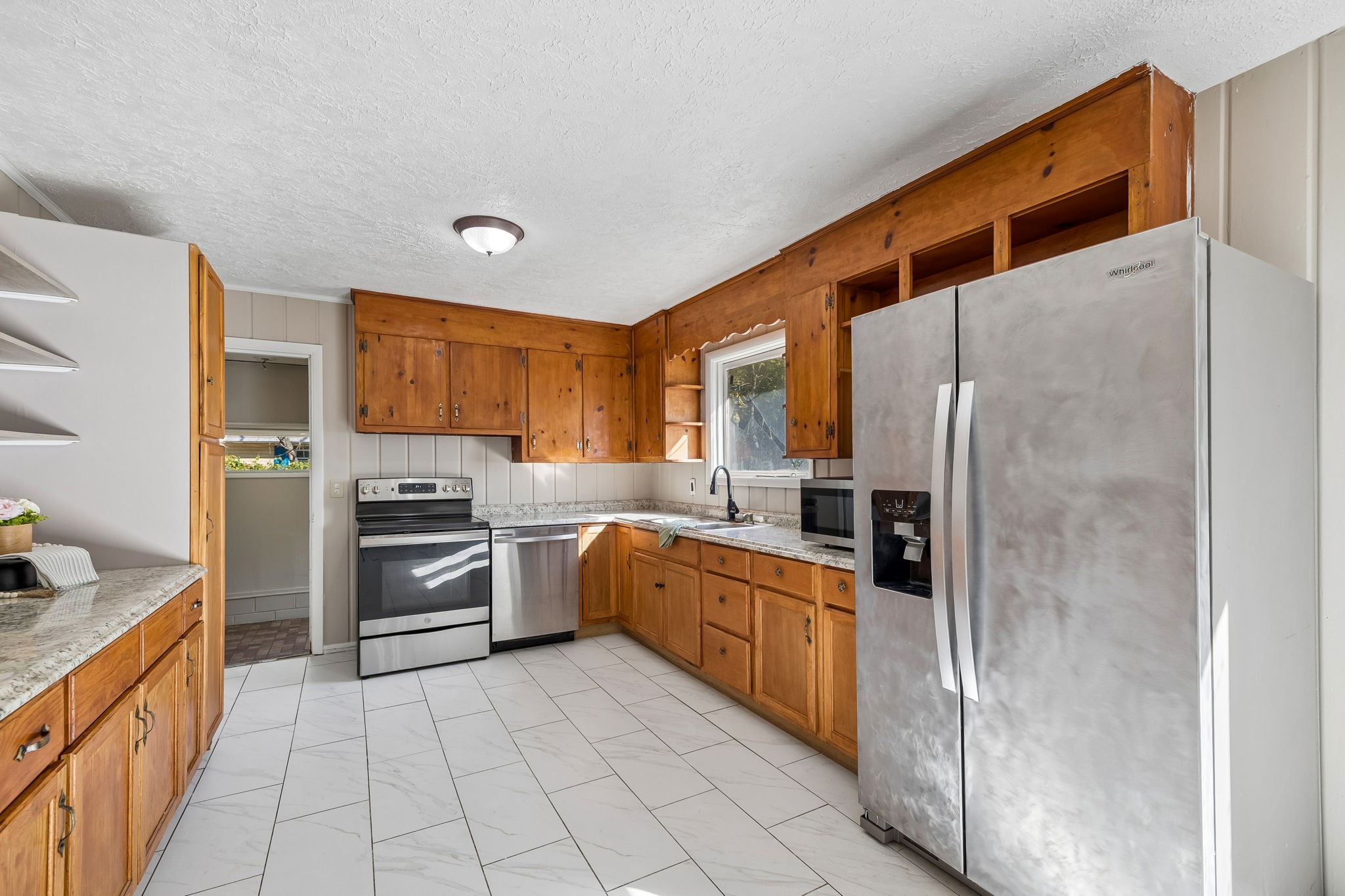 1814 Cypress Dr Property Photo 5