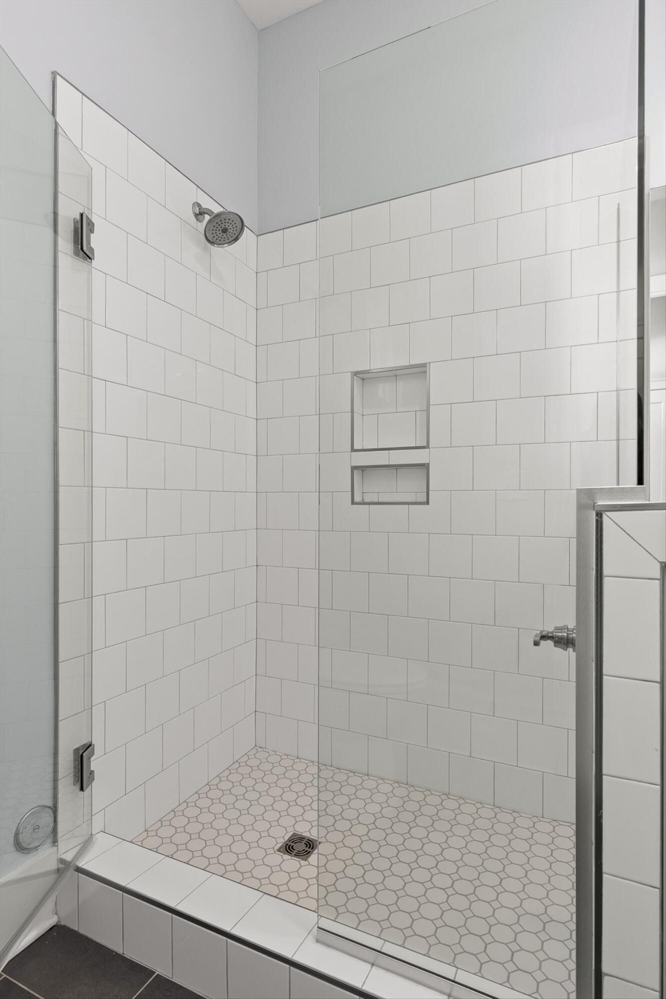 209 W 16th Street Property Photo 18