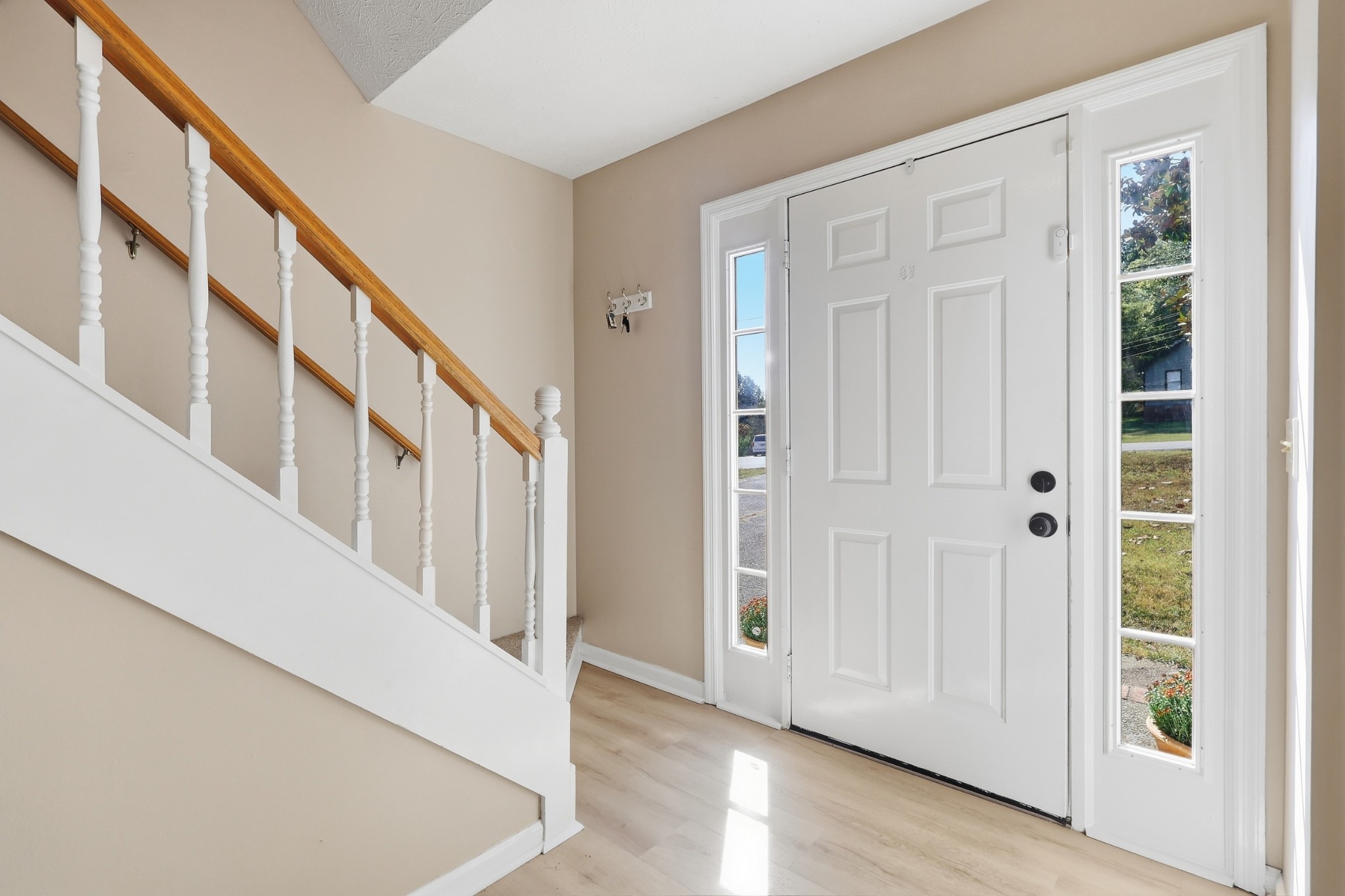 5072 Porter Ct Property Photo 5