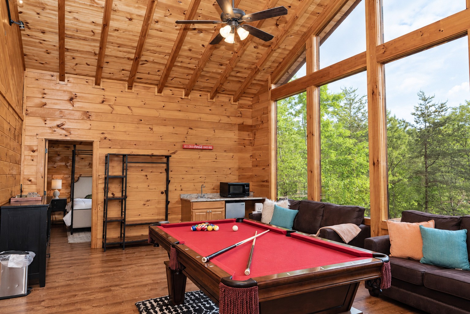 2116 Ridgecrest Loop Ln Property Photo 5