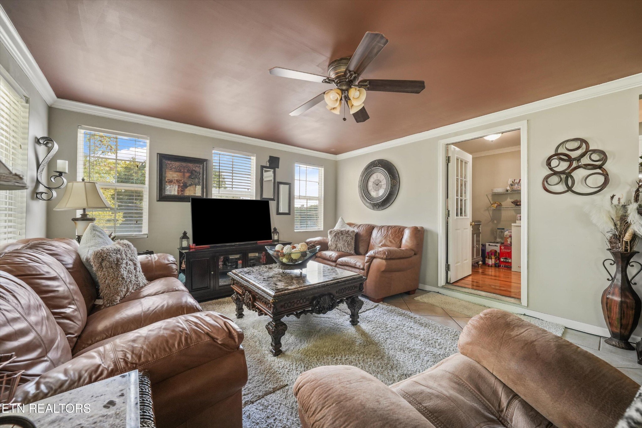 2812 Glenpark Rd Property Photo 14